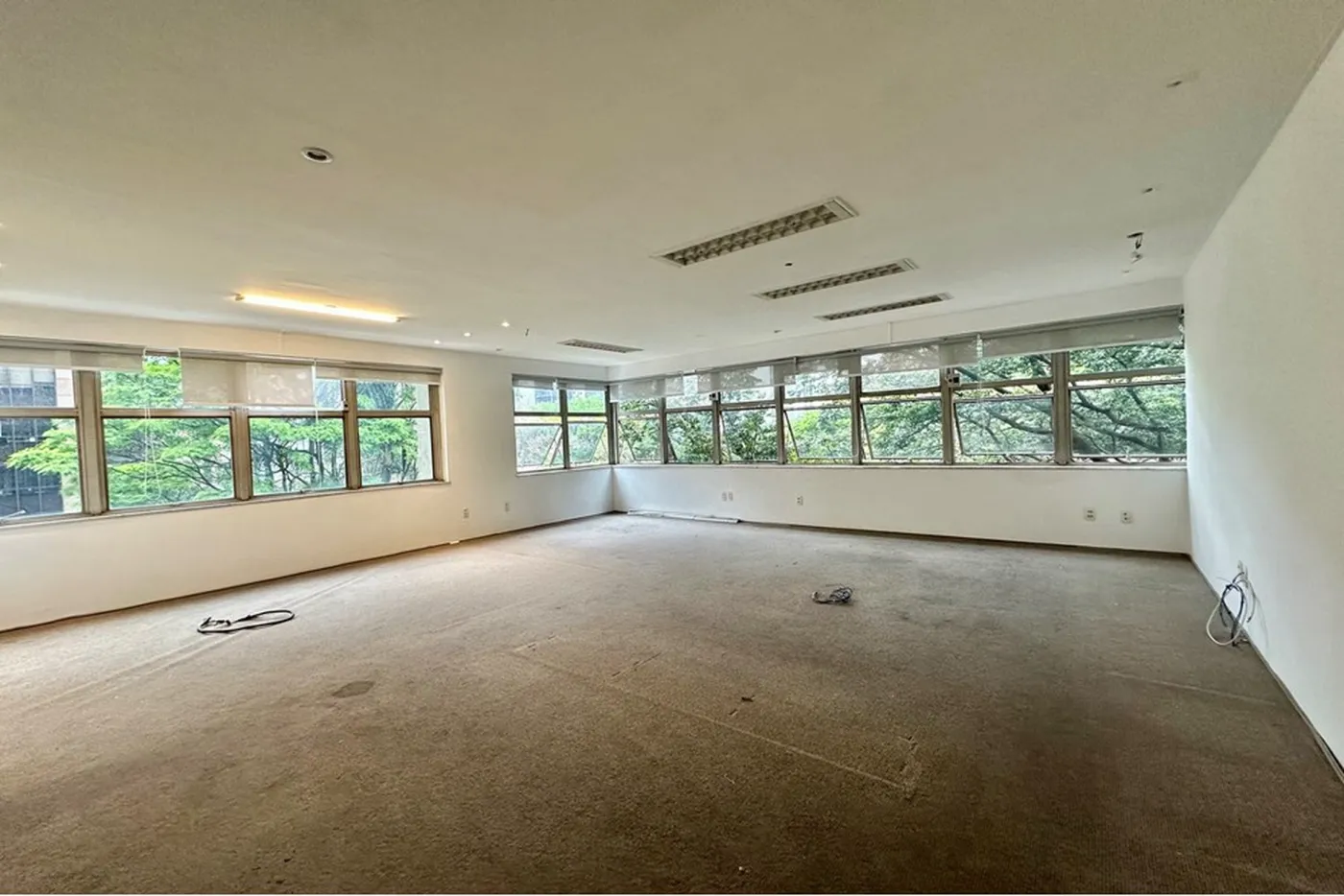 JPJEDL 680 Sala 601081056-53 - REMAX Lepex Exclusividades