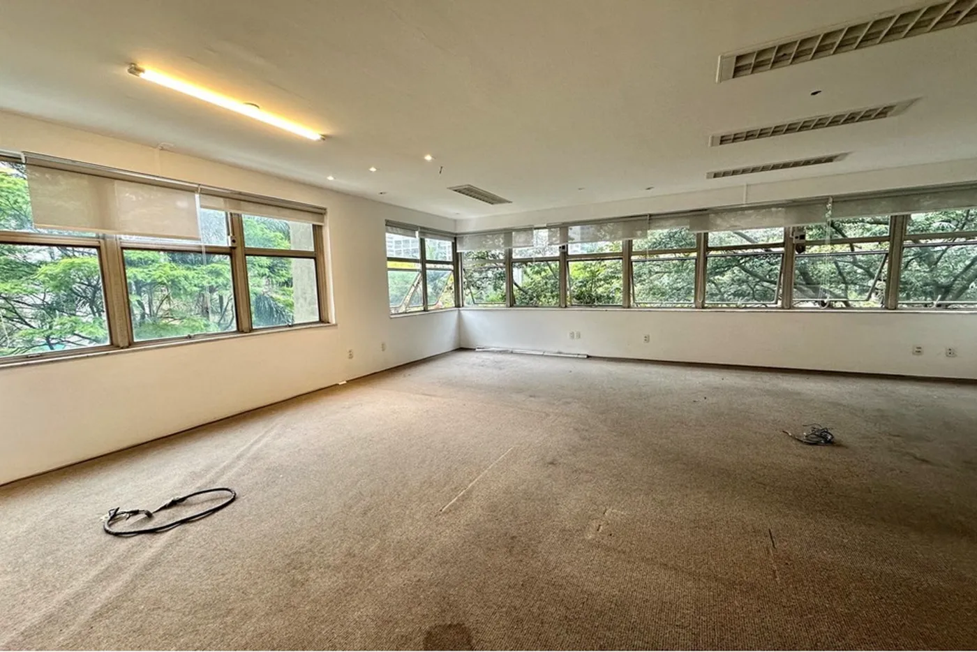 JPJEDL 680 Sala 601081056-53 - REMAX Lepex Exclusividades