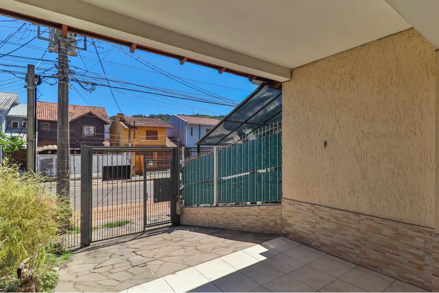 VNGGP 219 Casa 610101028-7 - REMAX Tri Exclusividades