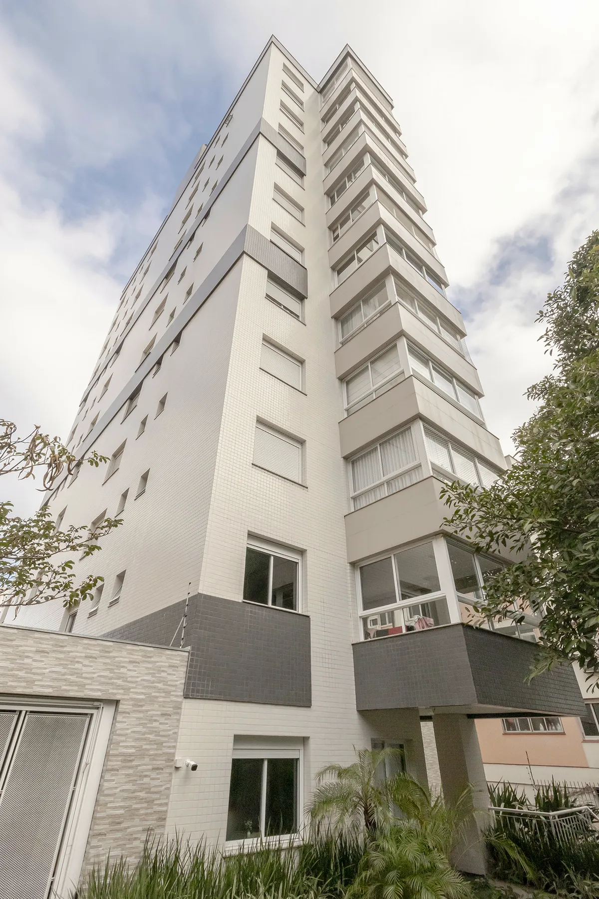 PL 721 Apto 865 - Lorenzoni Patrimonial Exclusividades