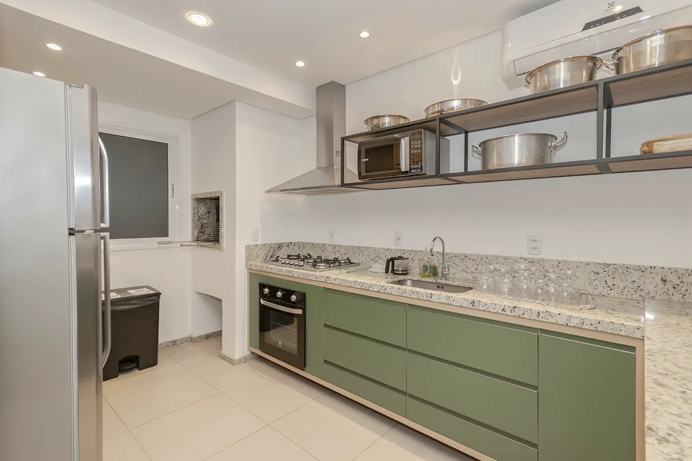 PL 721 Apto 865 - Lorenzoni Patrimonial Exclusividades