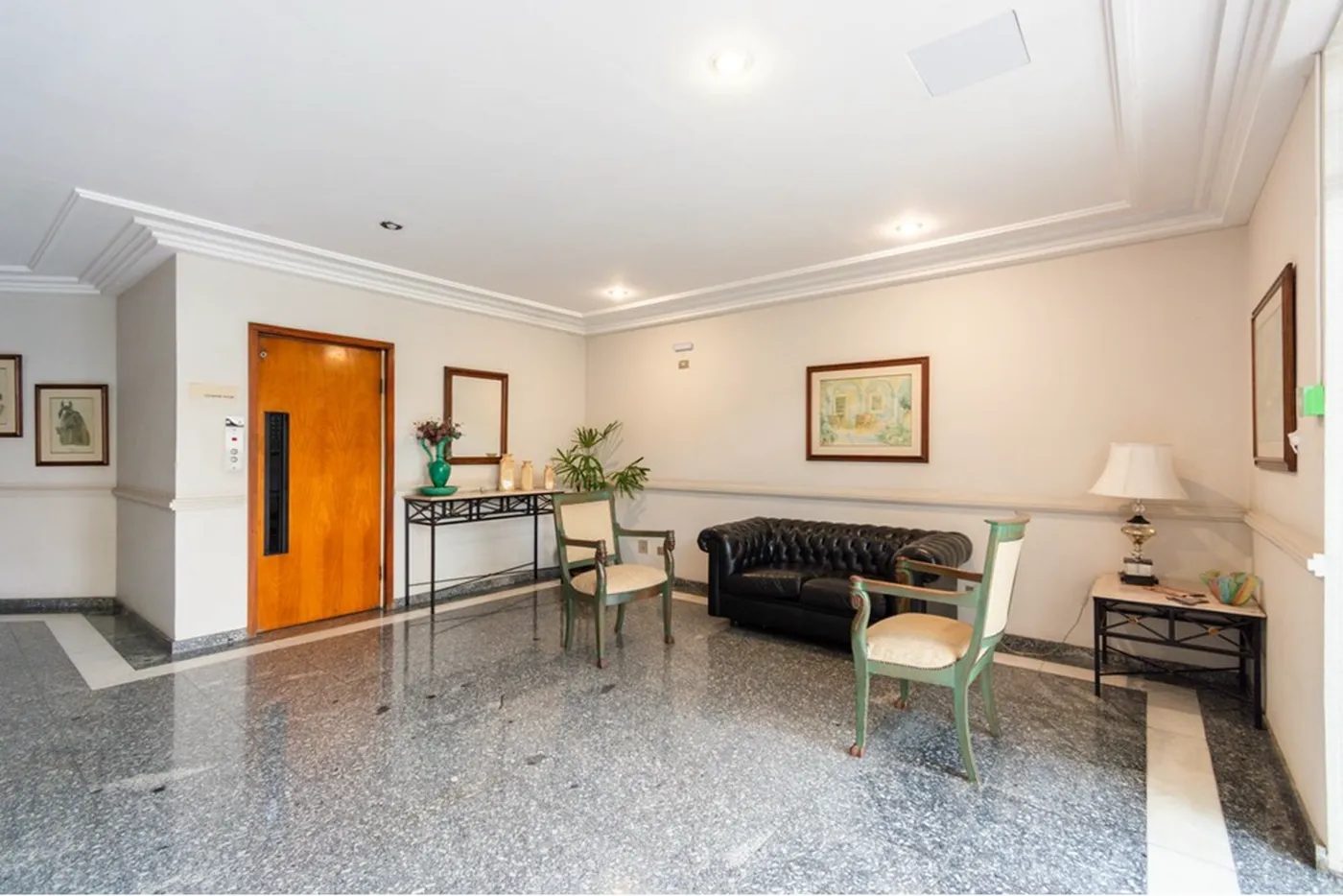 MDB 20 Apto 601241007-84 - REMAX Ville Exclusividades