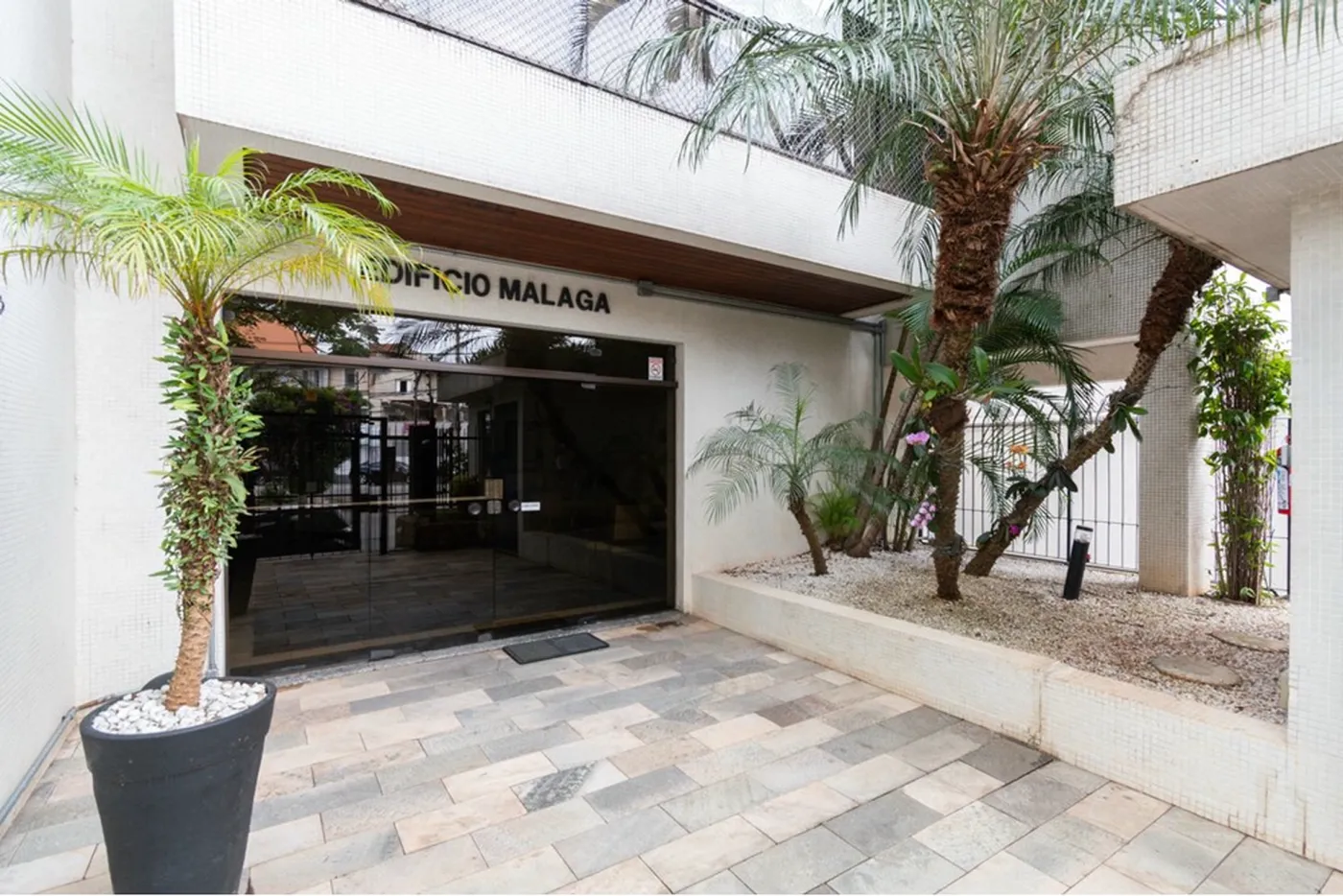 MDB 20 Apto 601241007-84 - REMAX Ville Exclusividades