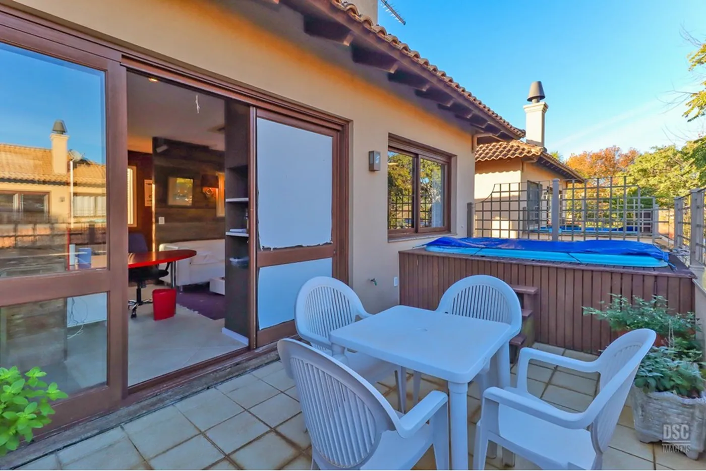 TON 77 Casa 610191022-162 - REMAX Casa Sul Exclusividades