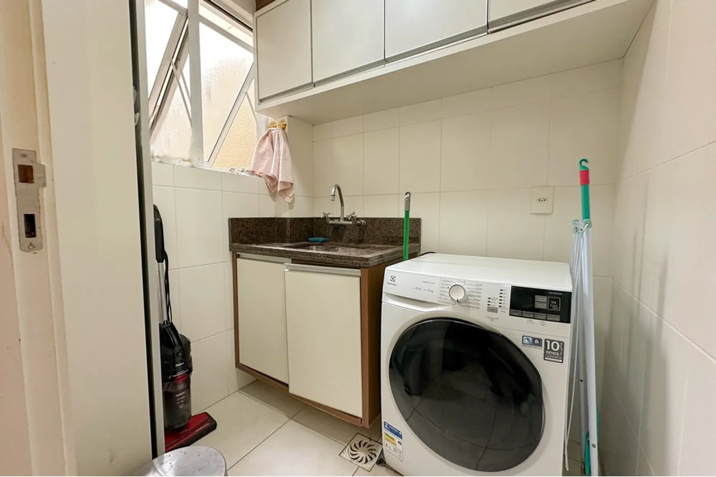 IAÁCJ 444 Apto 590441010-71 - REMAX Dream On II Exclusividades