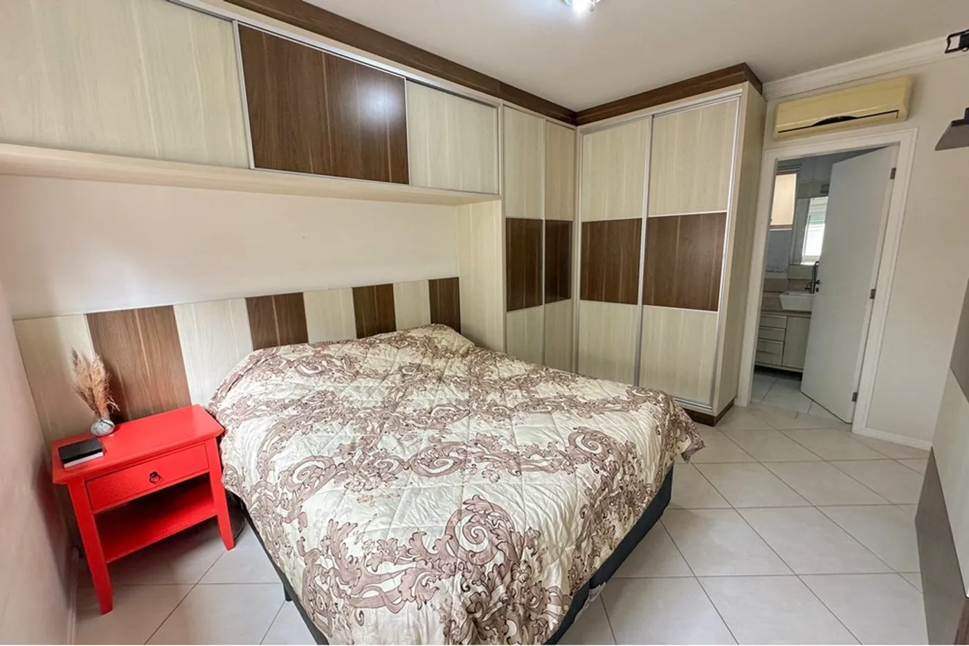 IAÁCJ 444 Apto 590441010-71 - REMAX Dream On II Exclusividades
