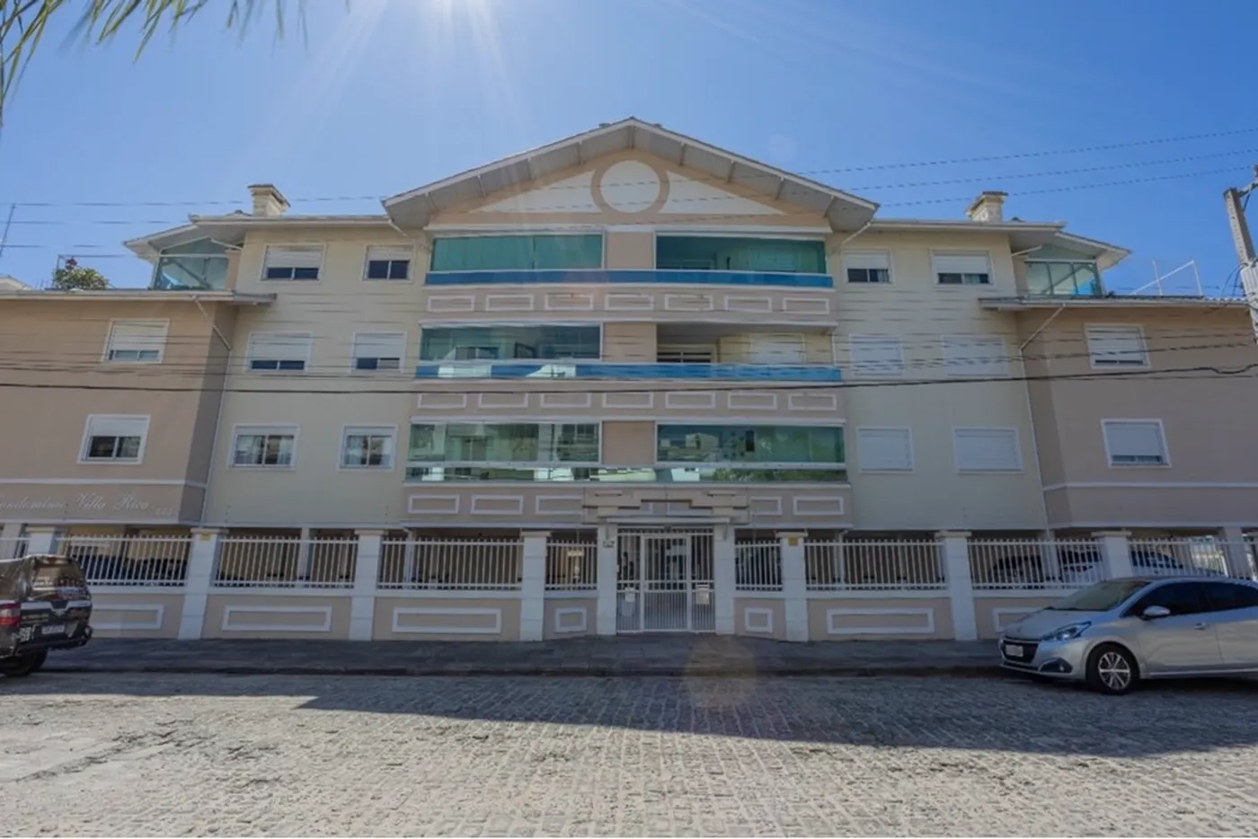 IAÁCJ 444 Apto 590441010-71 - REMAX Dream On II Exclusividades