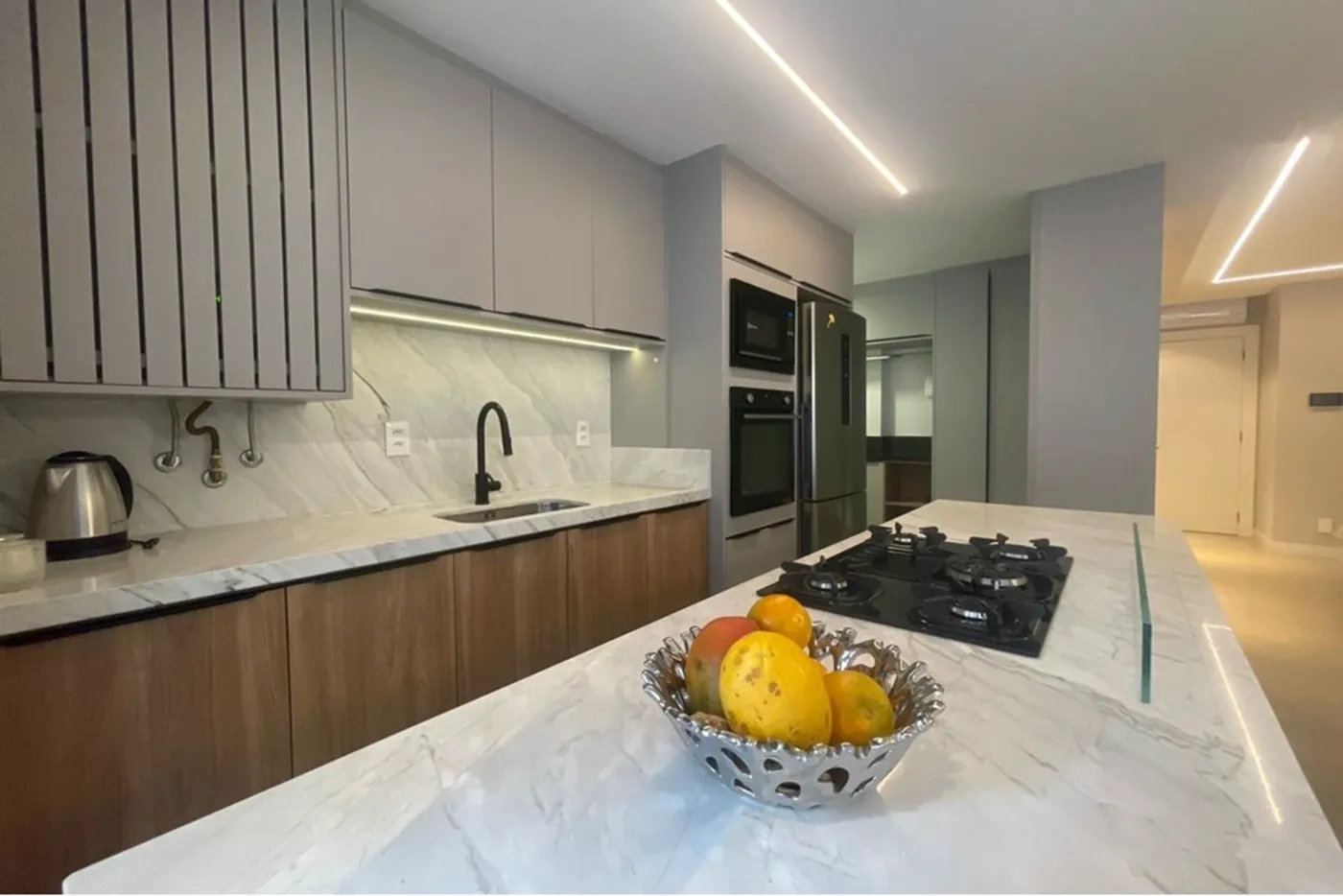 FFS 48 Apto 590231139-44 - REMAX Dream On Exclusividades