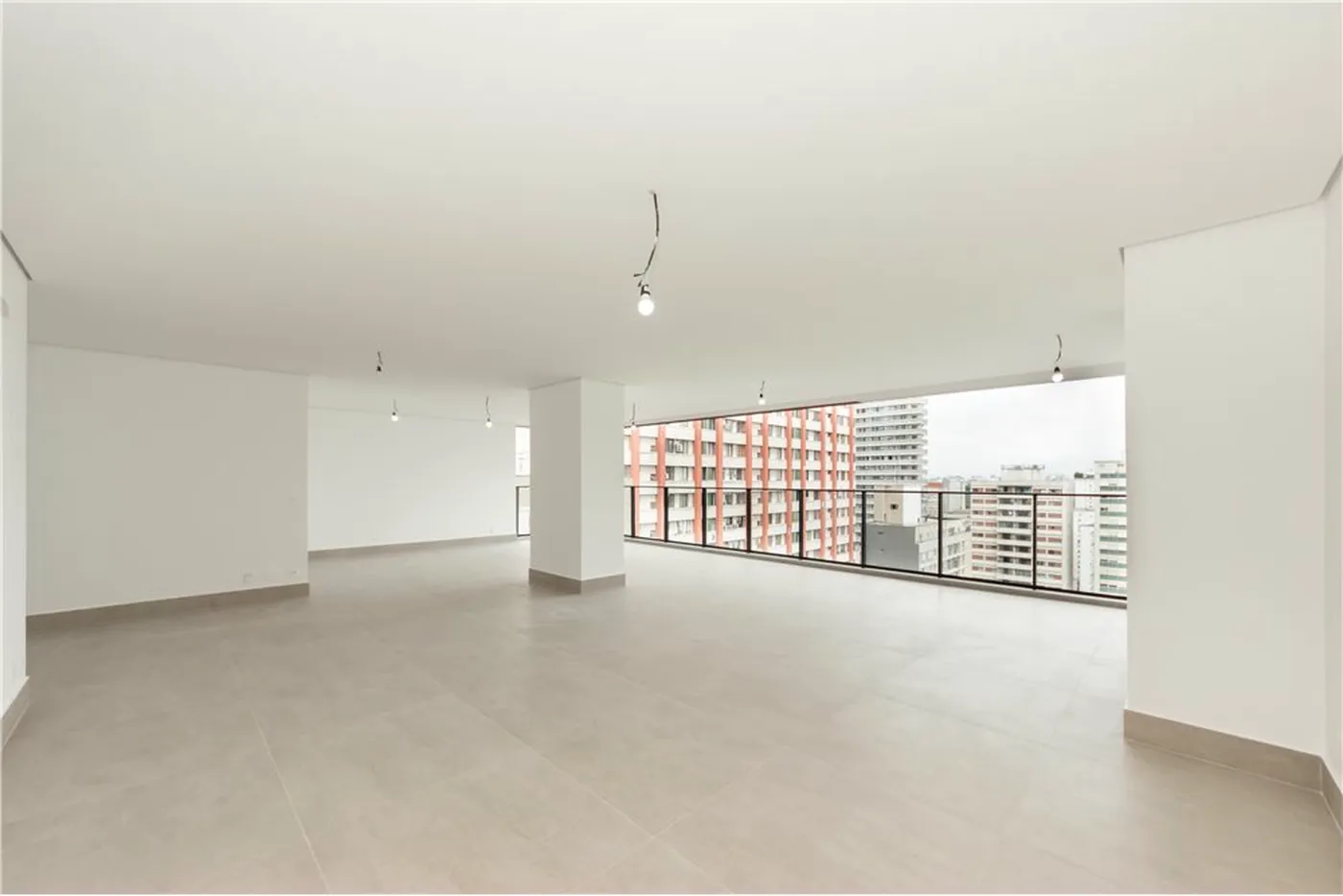 JPF 1633 Apto 601081048-38 - REMAX Lepex Exclusividades