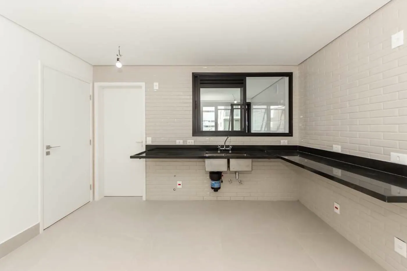 JPF 1633 Apto 601081048-38 - REMAX Lepex Exclusividades