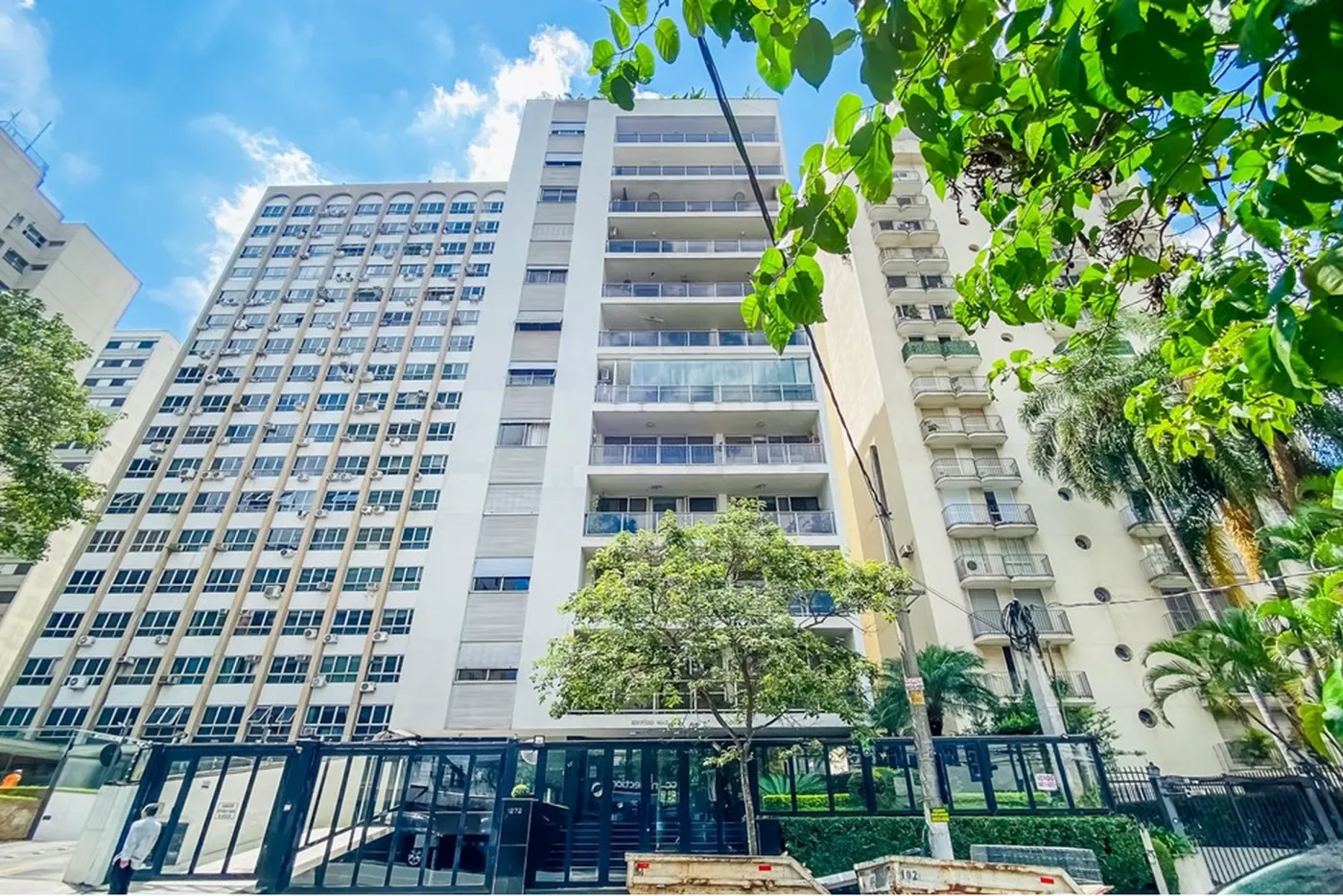 CCL 1272 Apto 601081048-44 - REMAX Lepex Exclusividades