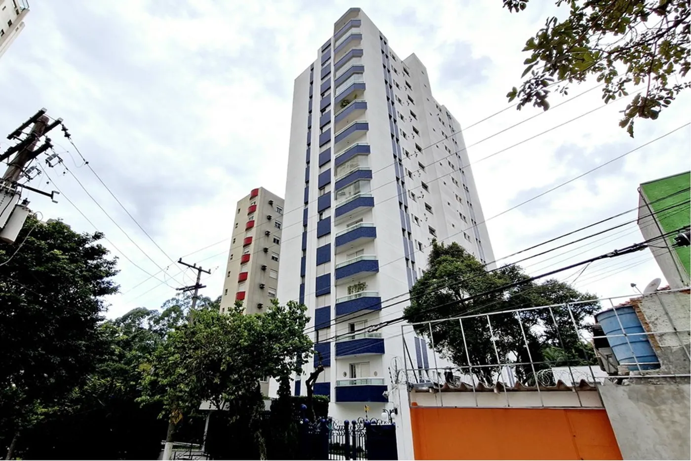 CBBDT 756 Apto 601361073-7 - REMAX Trio Exclusividades