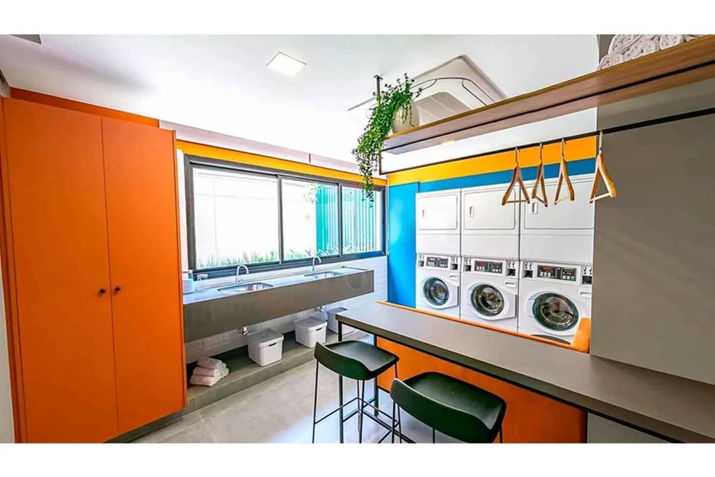 SVN 70 Apto 601371001-108 - REMAX Boutique Exclusividades — foto 2