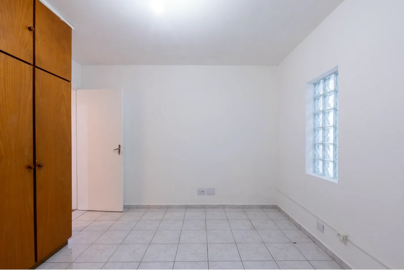 JAV 21 Prédio 601131009-94 - REMAX Ares Exclusividades — foto 2