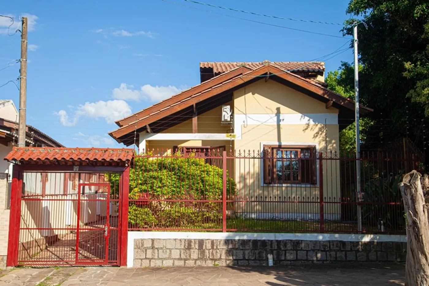 SSJAADS 1091 Casa 612531046-205 - Remax MC3 Exclusividades