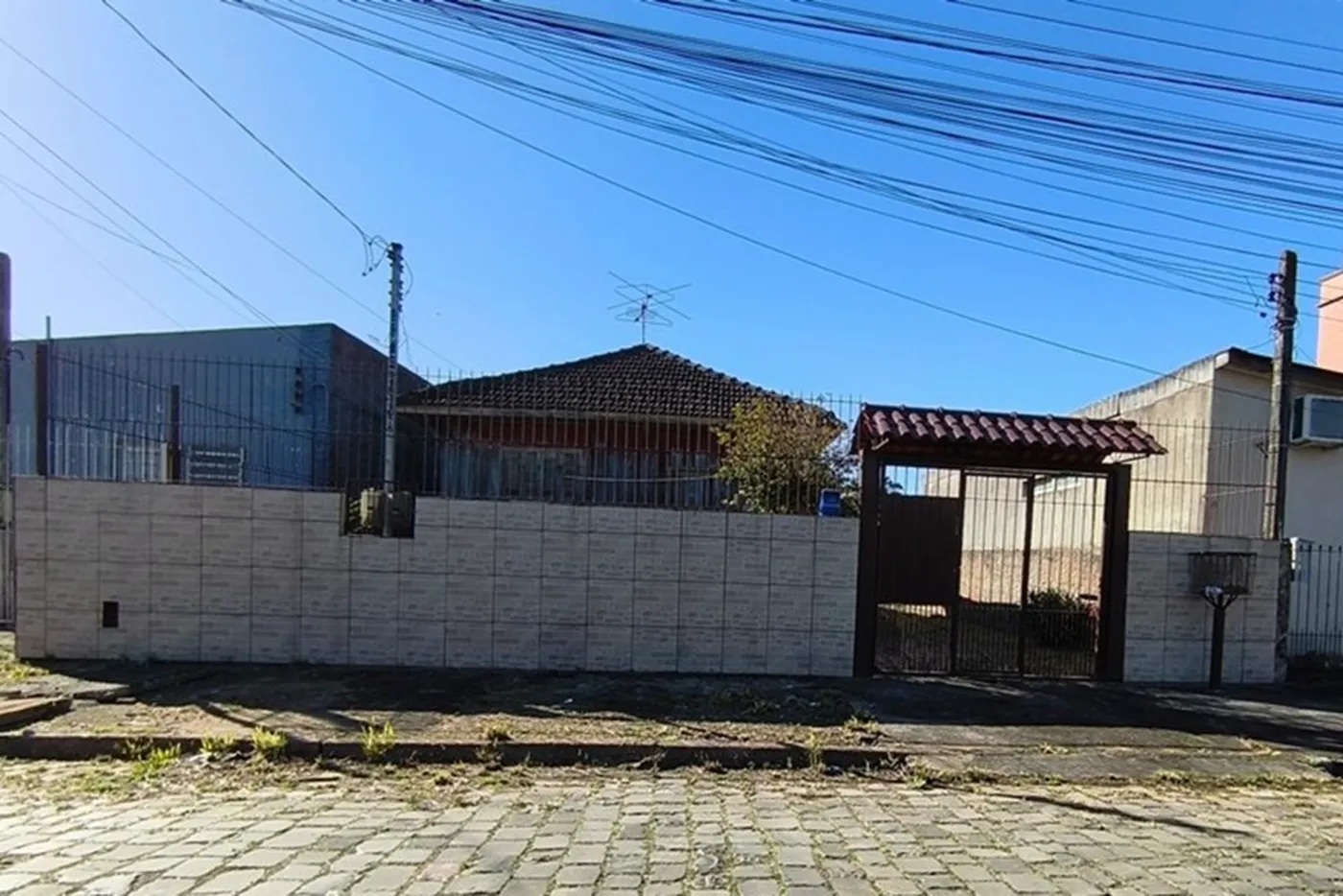 MC 500 Lote 612531046-225 - Remax MC3 Exclusividades