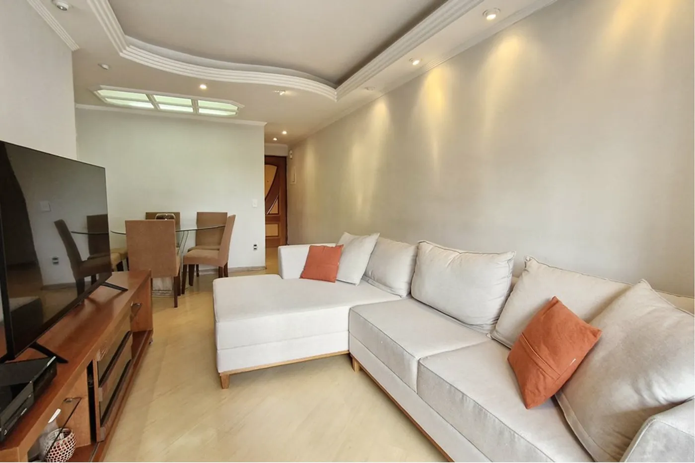 LPAS 390 Apto 601131090-45 - REMAX Ares Exclusividades