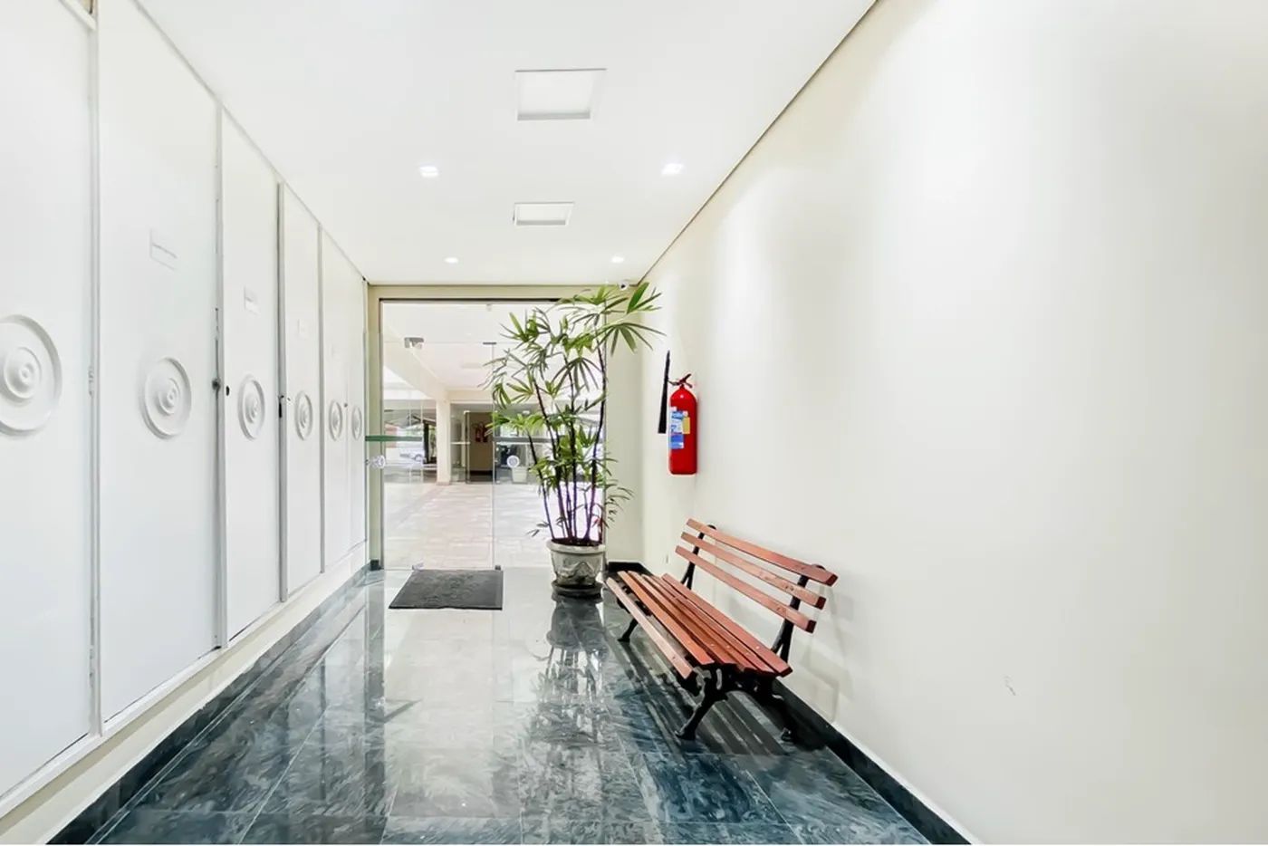 BVHDF 131 Apto 630331112-22 - REMAX Comunità Exclusividades — foto 4