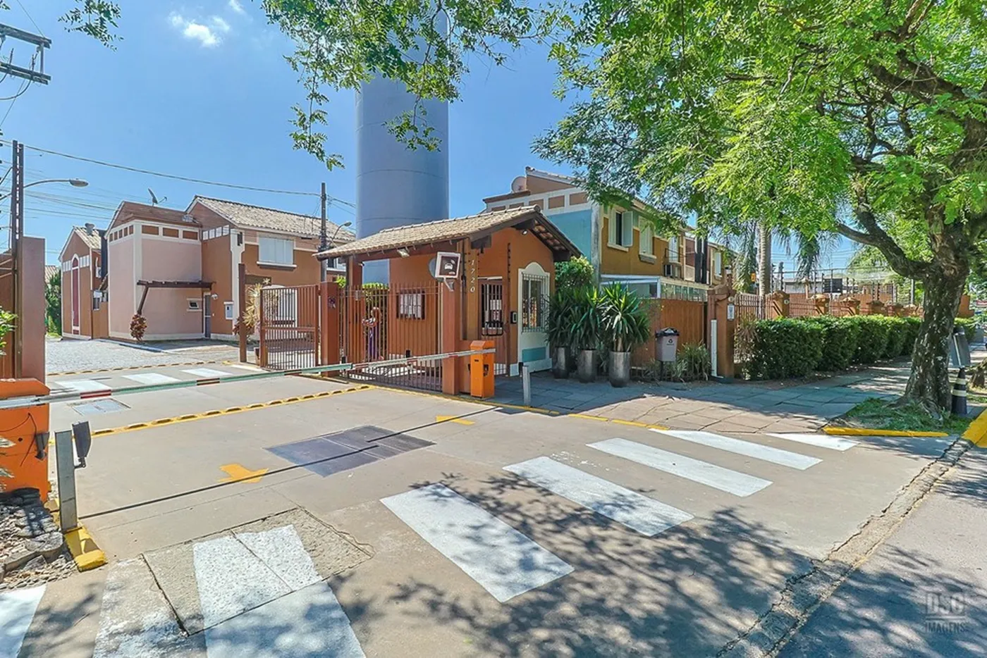 JISTAT 1720 Casa 612511077-1 - REMAX Moderna Exclusividades — foto 4