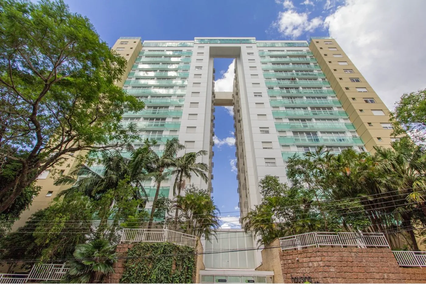 BVIV 40 Apto 610101004-68 - REMAX Tri Exclusividades