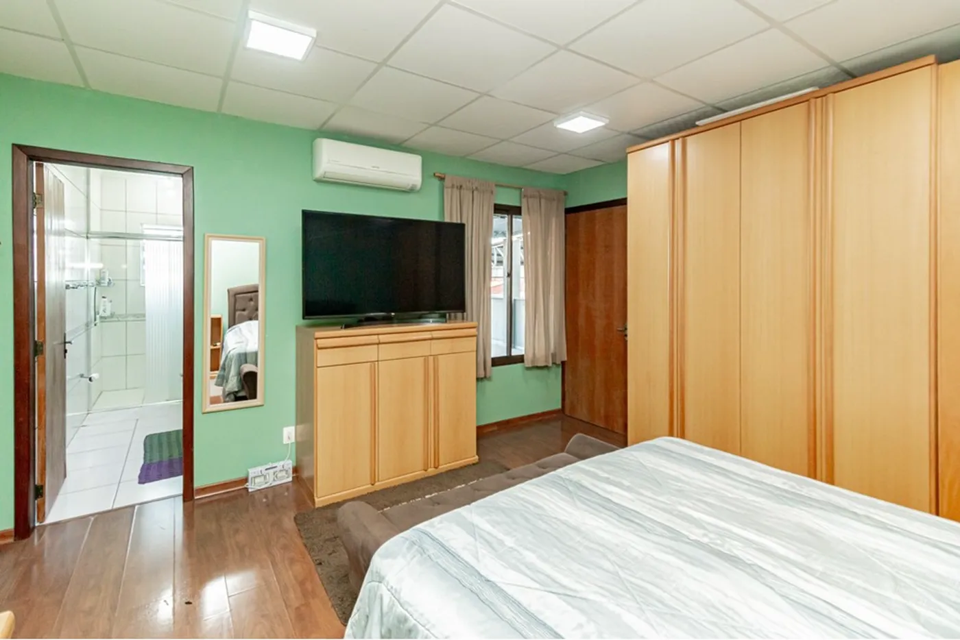 NP 1099 Prédio 612541033-4 - REMAX Street Exclusividades — foto 2