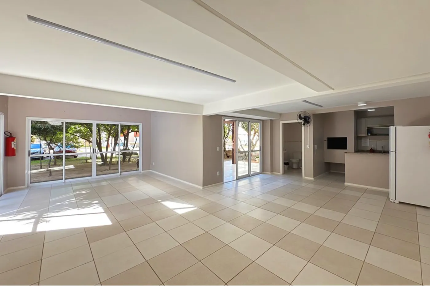 ADMDCM 490 Apto 610191035-129 - REMAX Casa Sul Exclusividades — foto 4