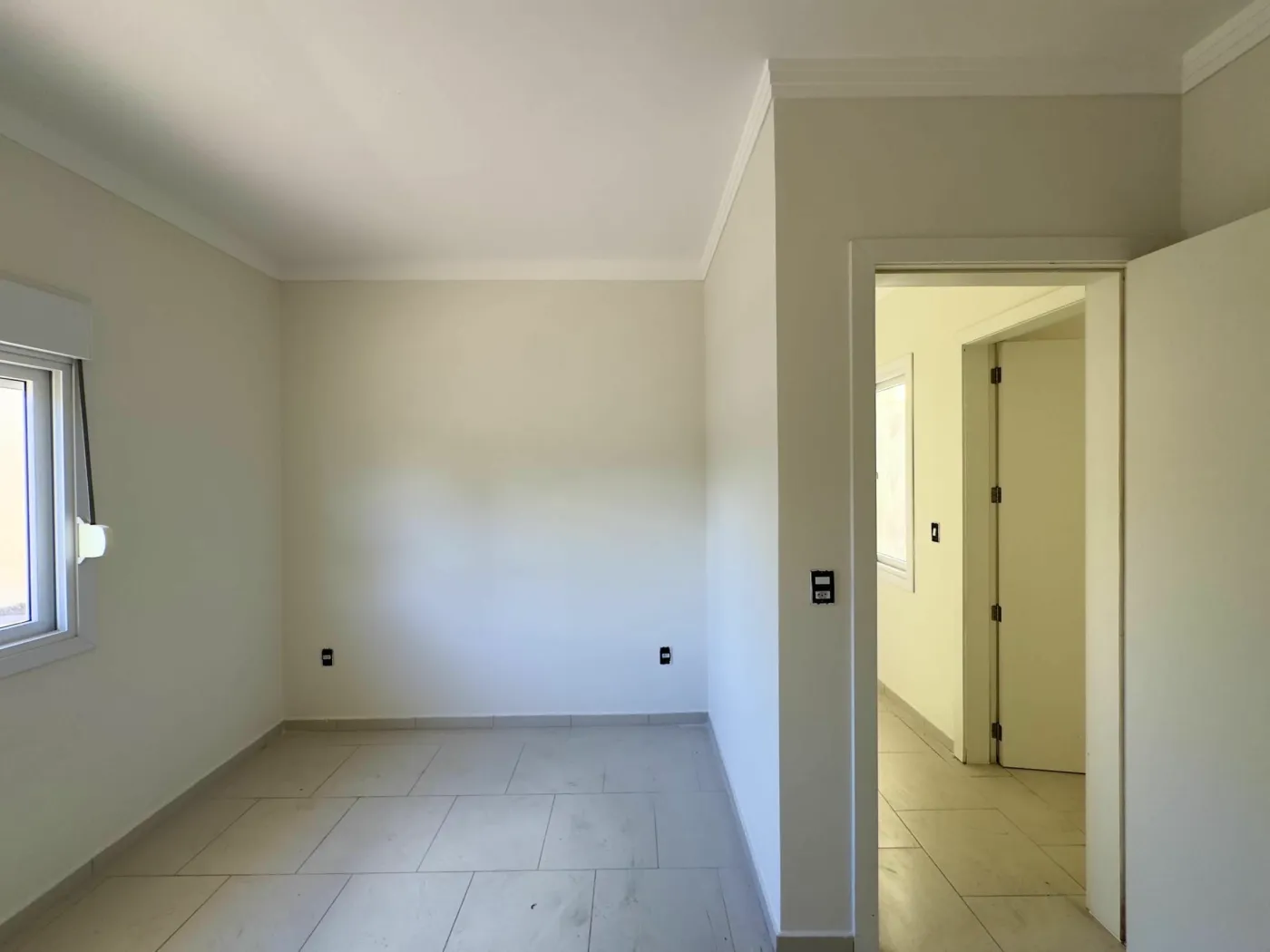 OMC 256 Casa 6698-LA - Laura Imóveis Exclusividades — foto 2