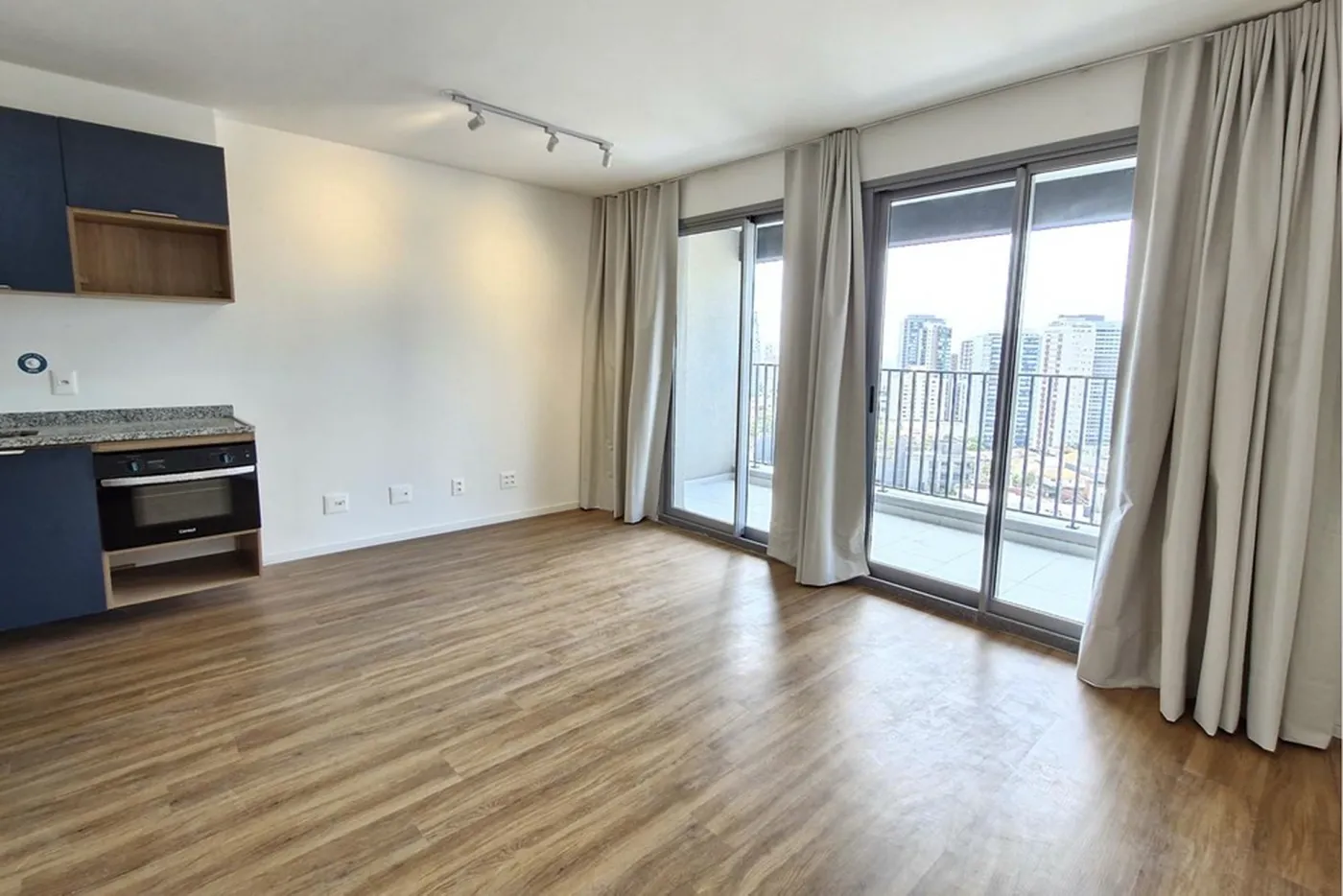 IV 6052 Apto 601131070-16 - REMAX Ares Exclusividades