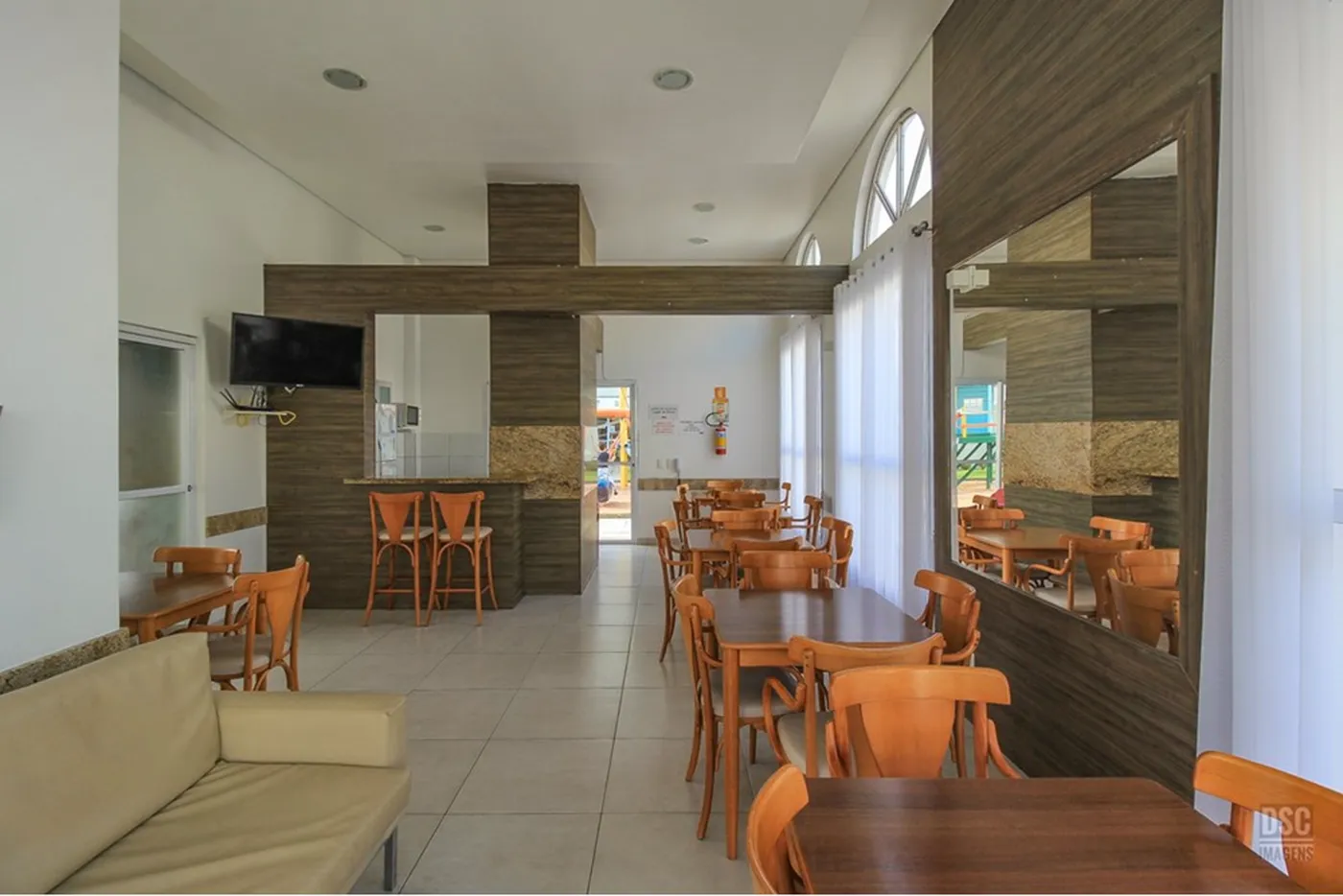 HJB 4581 Apto 610191035-131 - REMAX Casa Sul Exclusividades — foto 4