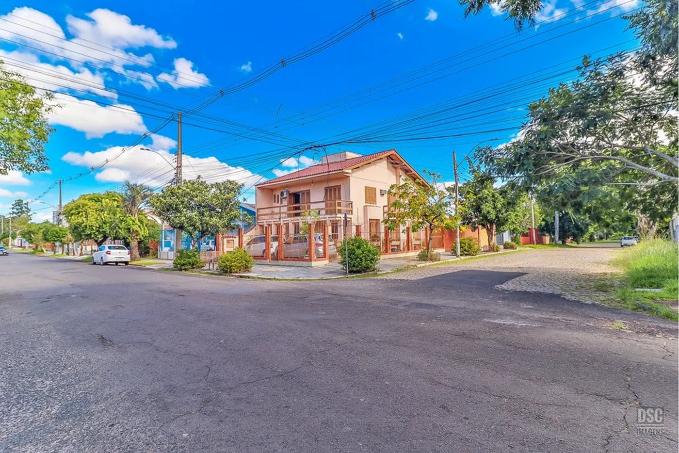 RBRS 340 Casa 612511010-111 - REMAX Moderna Exclusividades