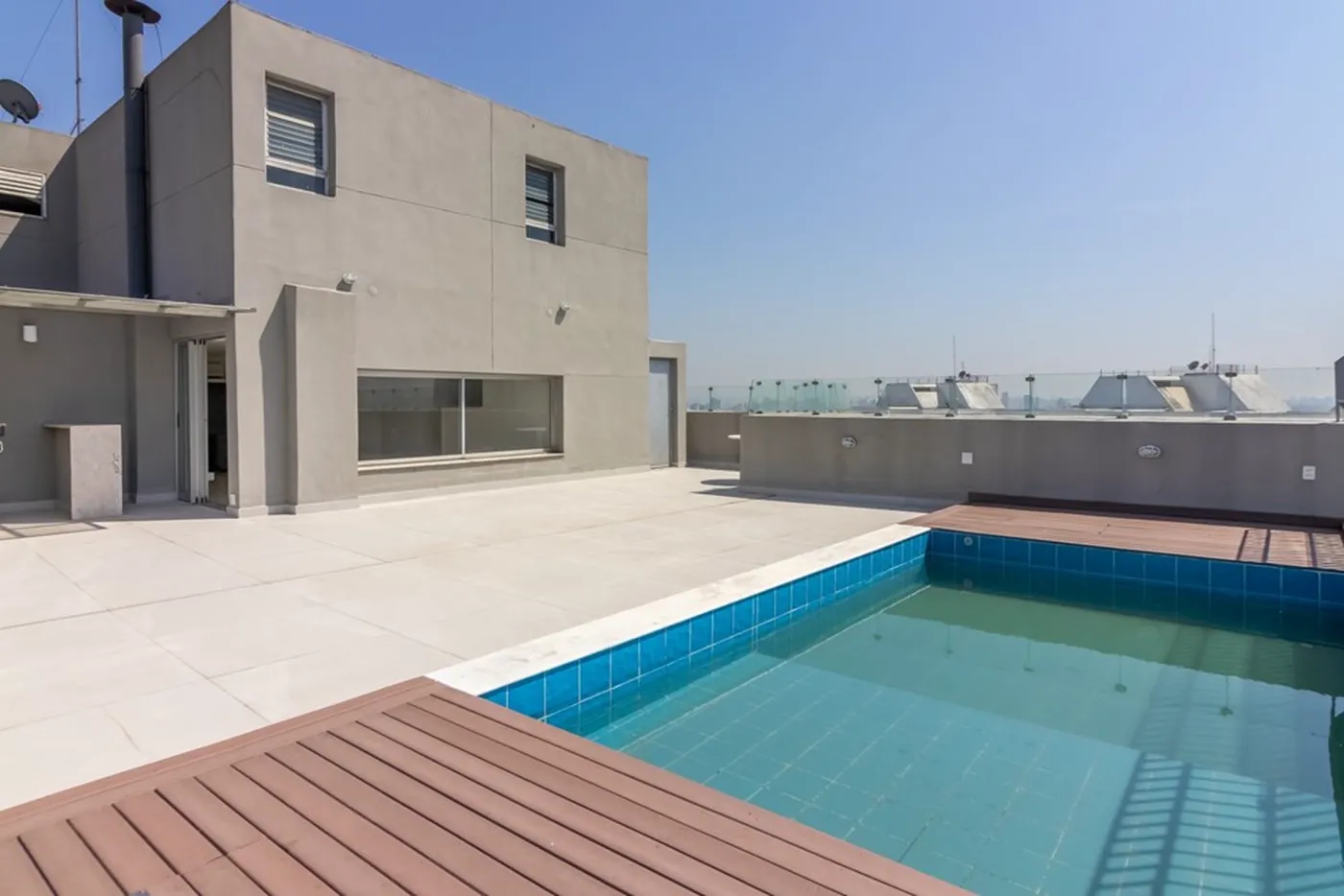 SASJ 930 Apto 601721052-22 - REMAX Front Exclusividades
