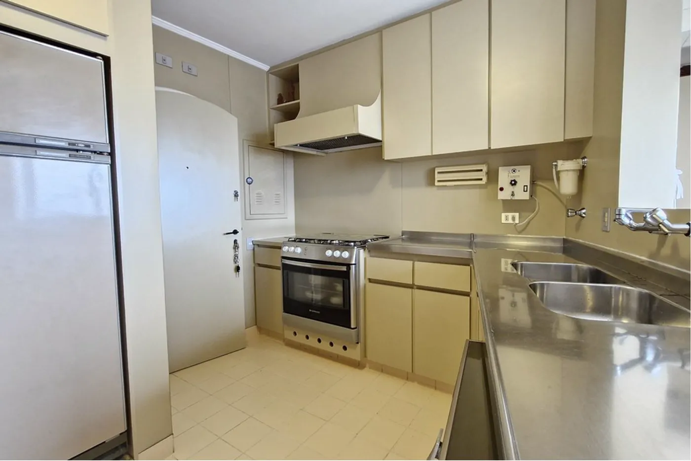 ADPDLADQA 576 Apto 601371117-6 - REMAX Boutique Exclusividades — foto 2
