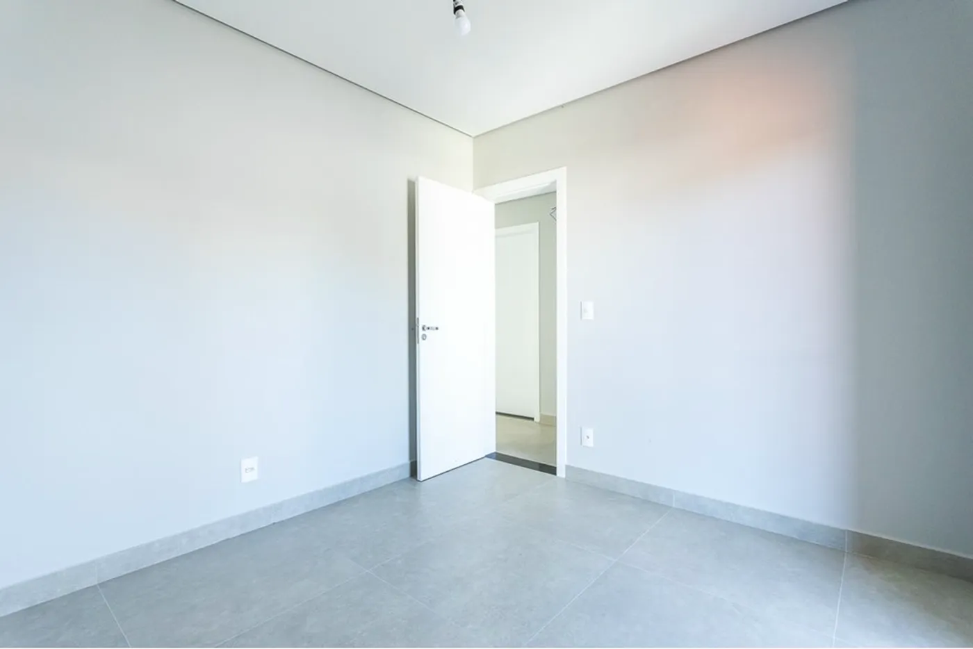 FDÓAP 374 601371005-31 - REMAX Boutique Exclusividades — foto 4