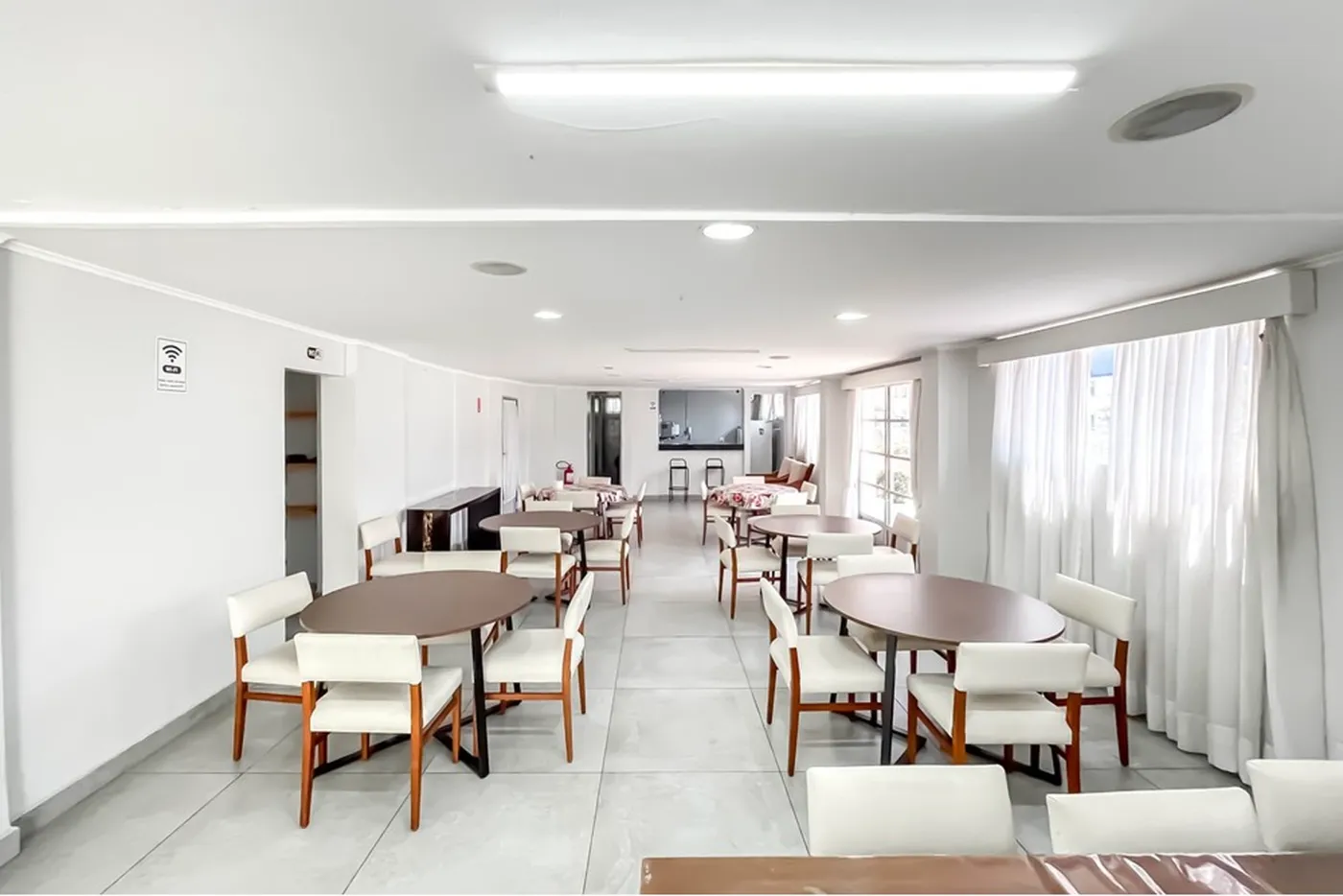 SP 46 Apto 601371001-113 - REMAX Boutique Exclusividades — foto 2