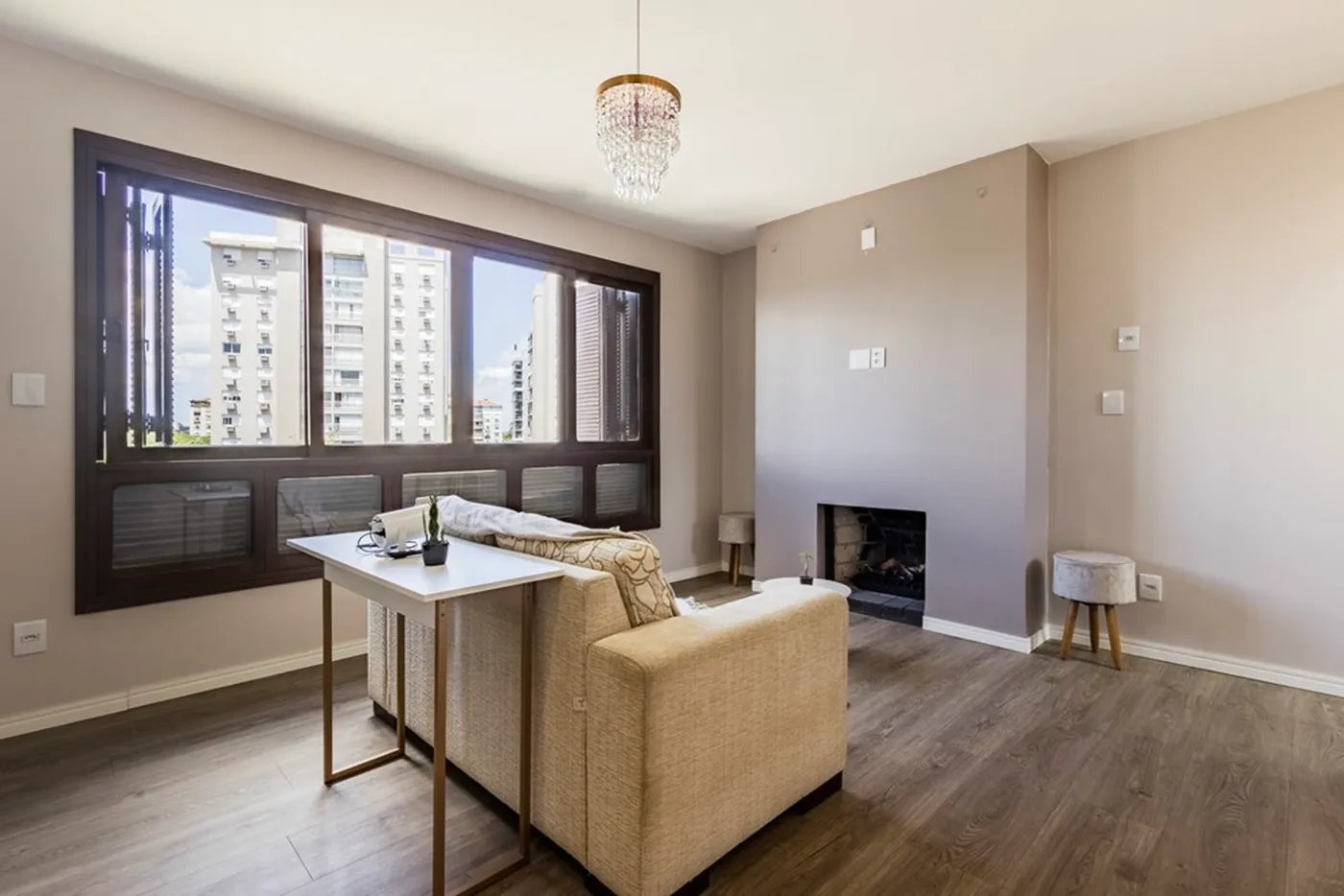 JLA 292 Apto 612511054-47 - REMAX Moderna Exclusividades