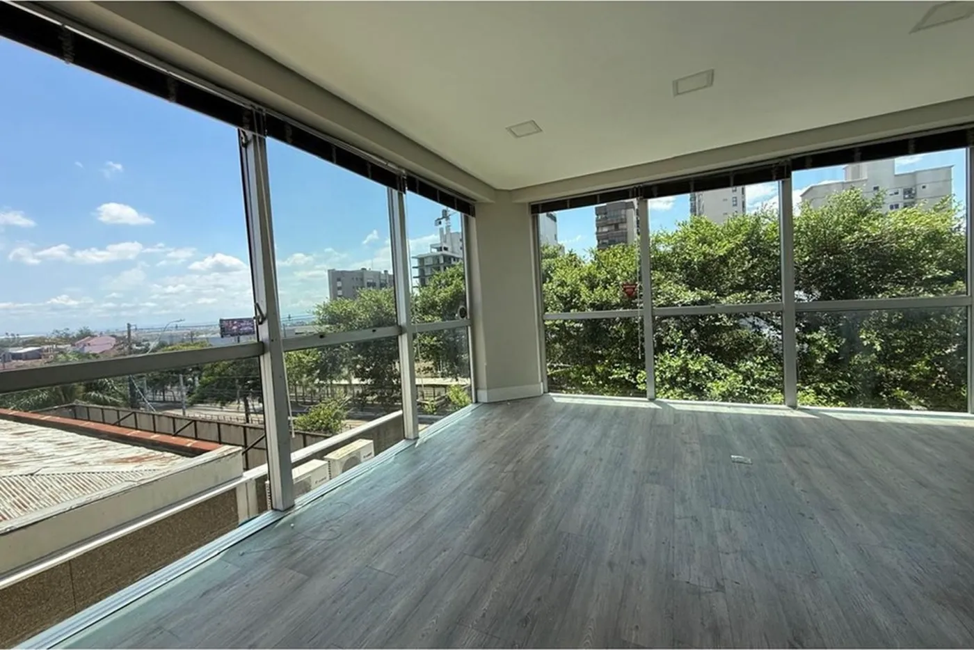 HDPI 891 Sala 612541029-27 - REMAX Street Exclusividades — foto 2