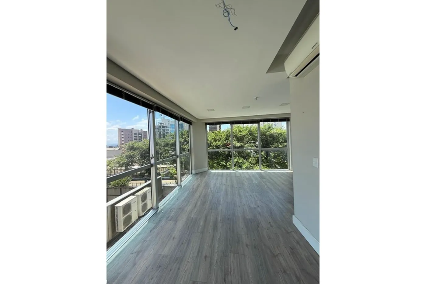 HDPI 891 Sala 612541029-27 - REMAX Street Exclusividades — foto 3