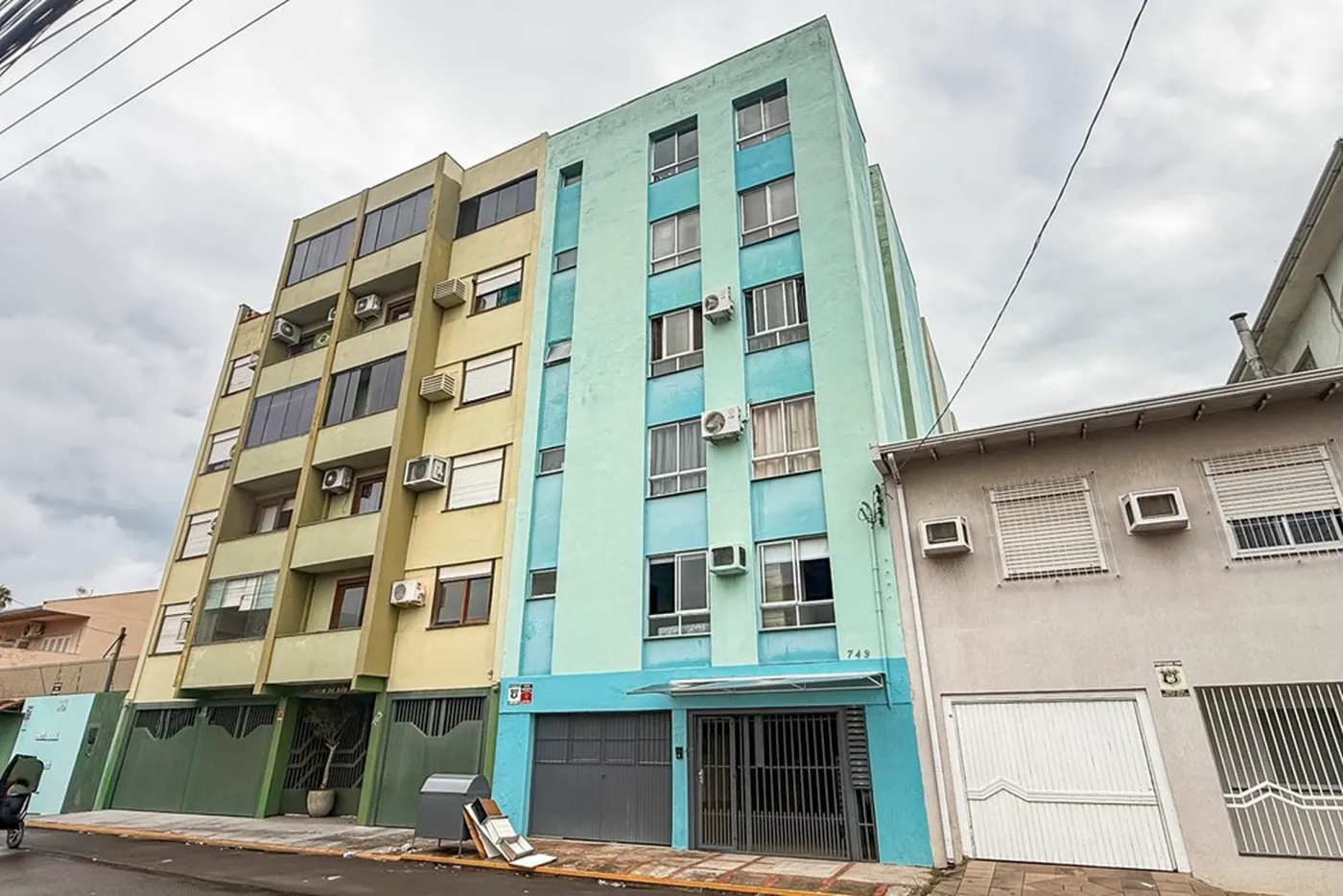 CSP 749 Apto 612651059-16 - REMAX Pillares Exclusividades