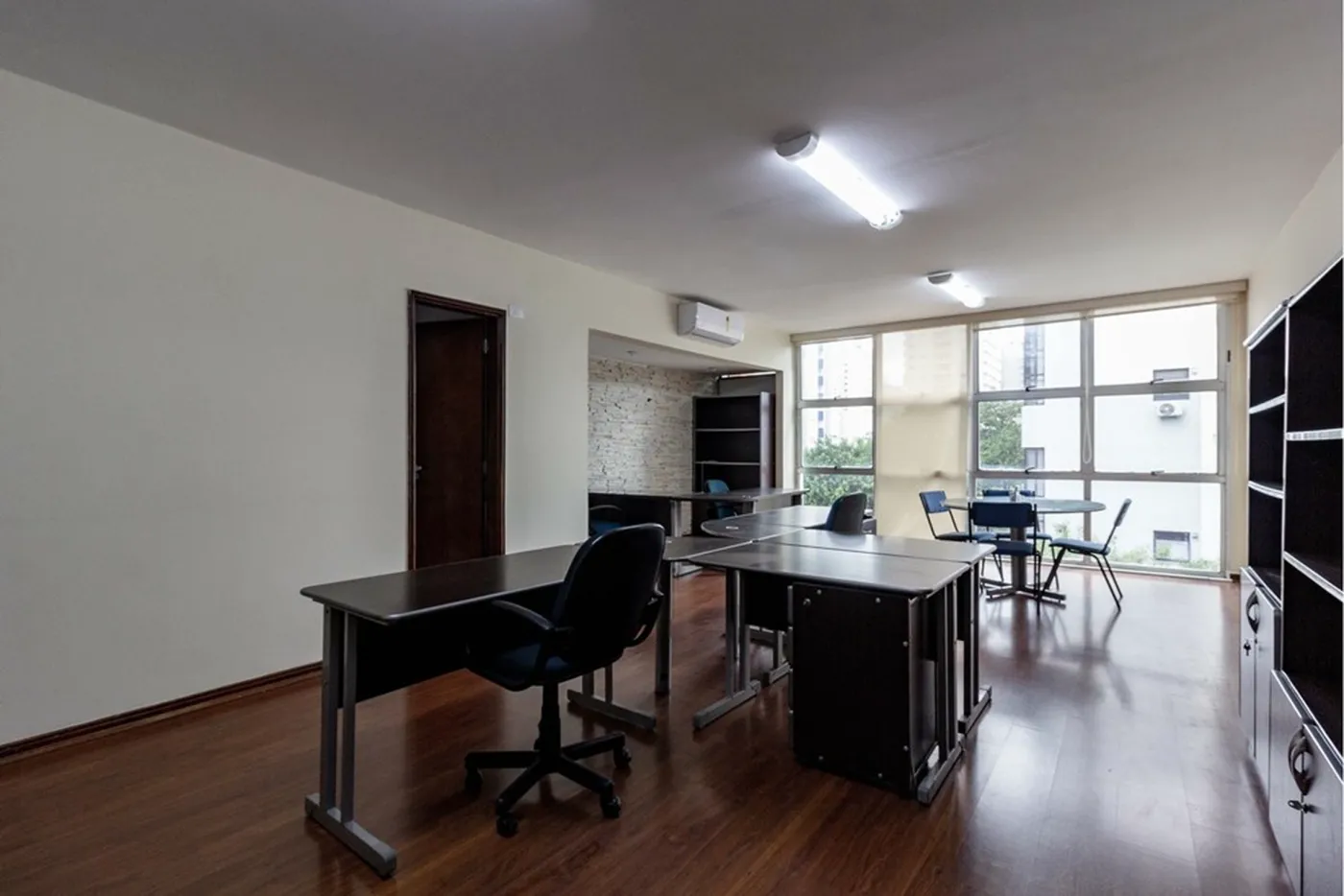 BBDT 238 Sala 601361016-174 - REMAX Trio Exclusividades — foto 3