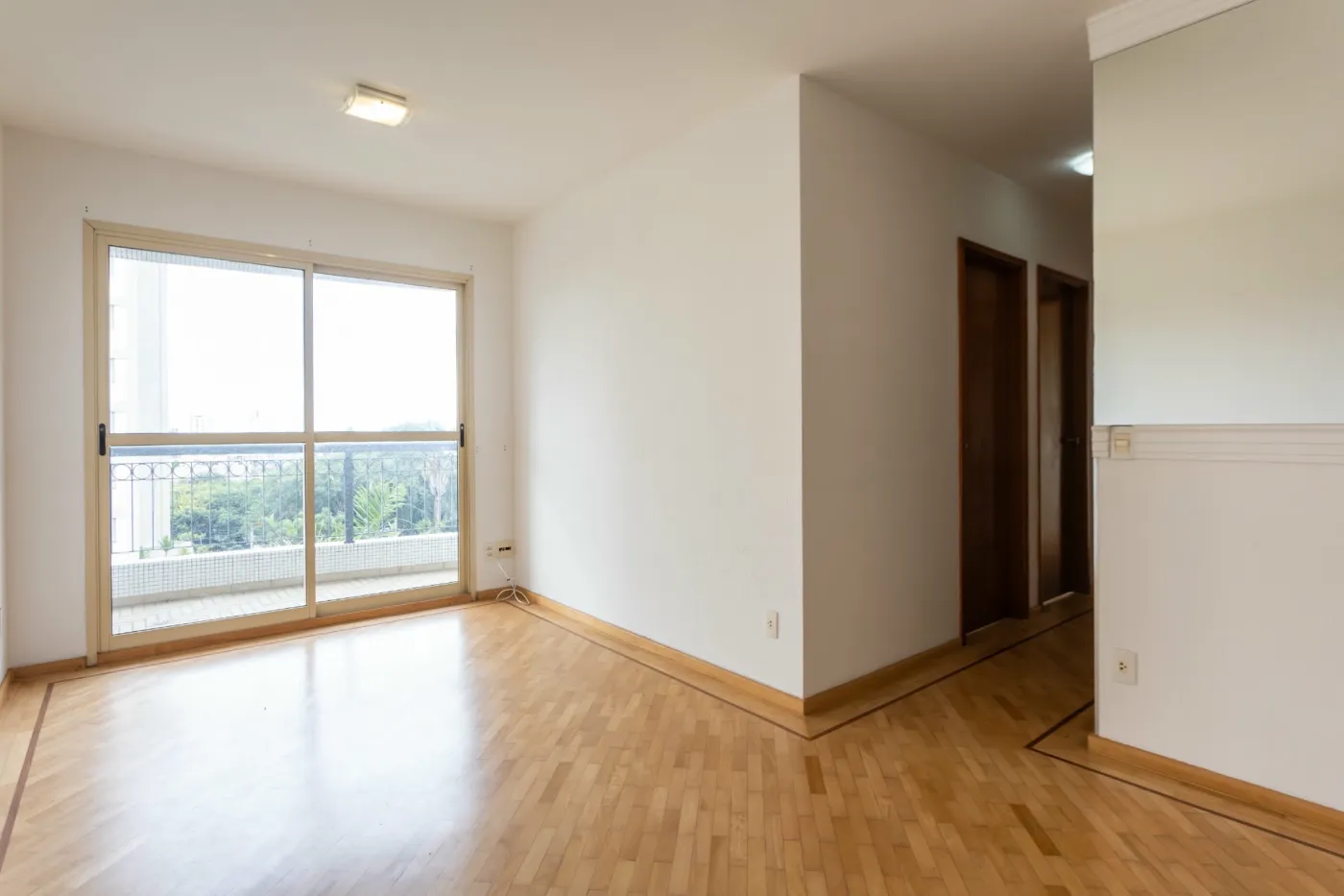 VGMC 302 Apto 894 - Direct House Imóveis Exclusividades