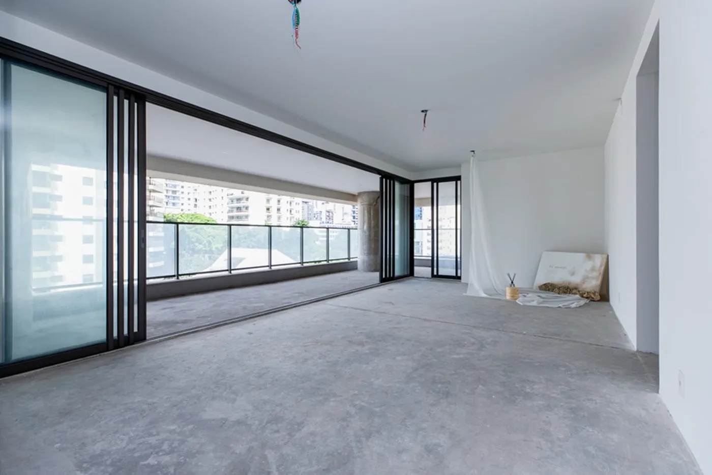 CBDJM 685 Apto 601131002-67 - REMAX Ares Exclusividades