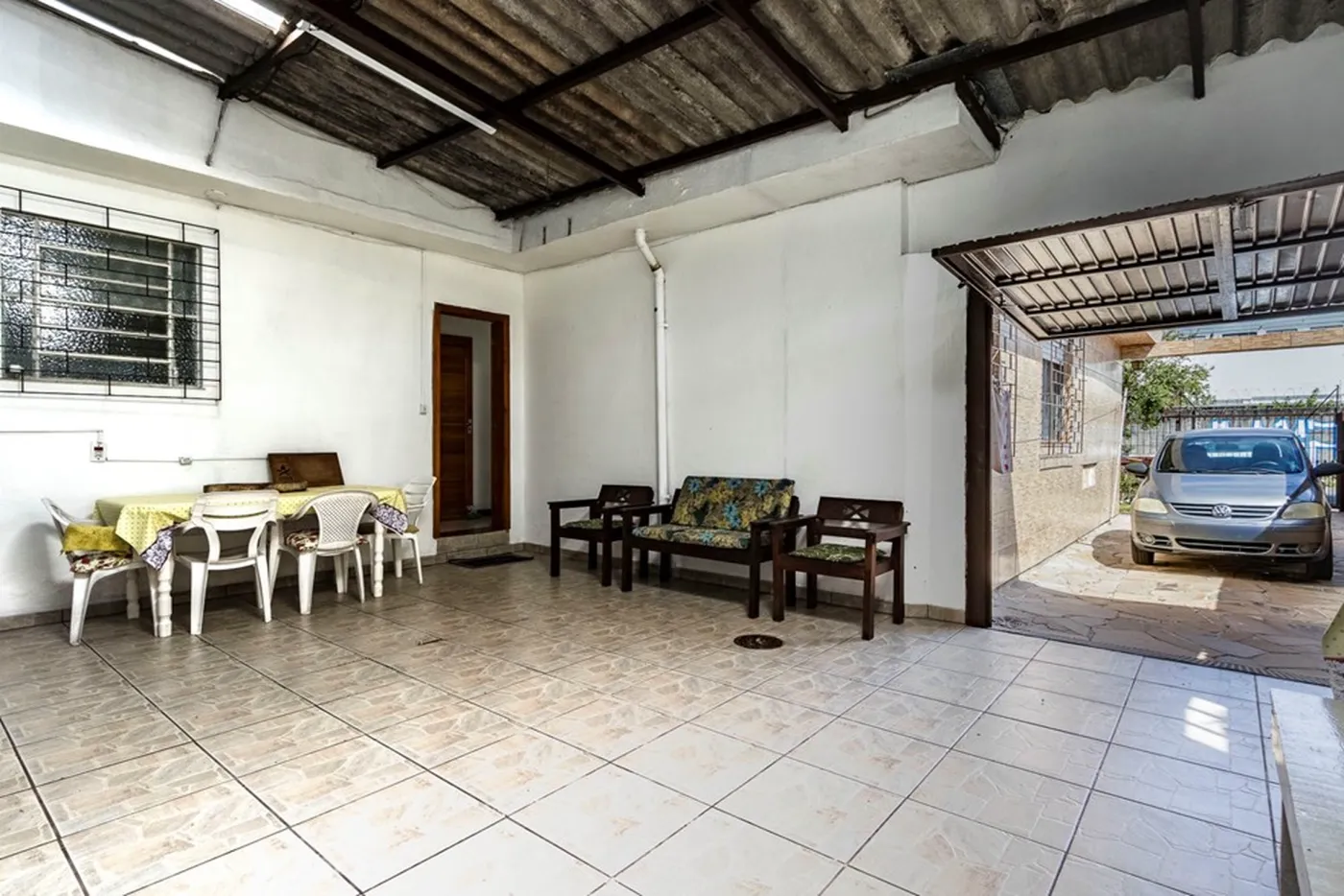 SMGPH 1056 612511054-50 - REMAX Moderna Exclusividades — foto 2