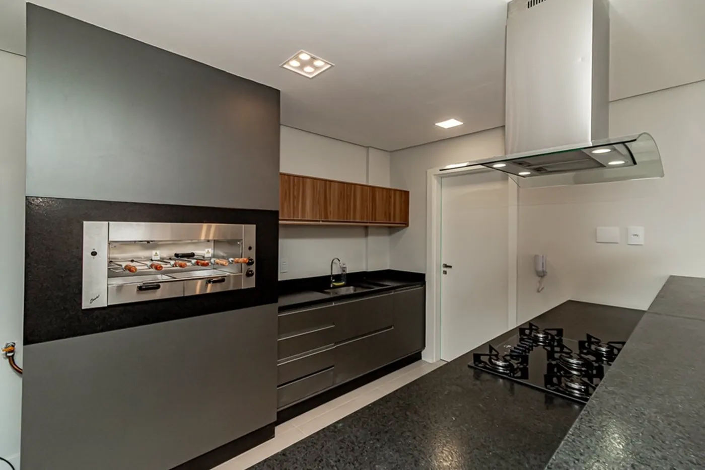 PFDO 65 Apto 610221015-48 - REMAX Donno Exclusividades — foto 3