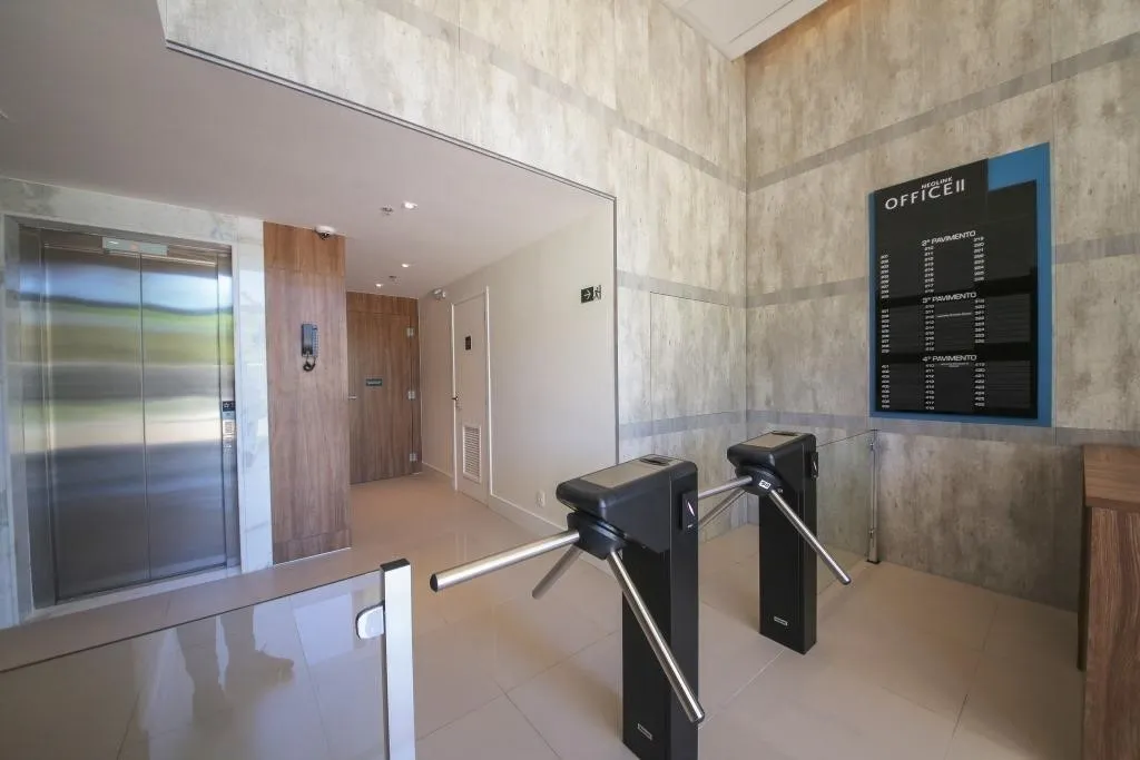 Neolink Office Mall & Stay - Lojas