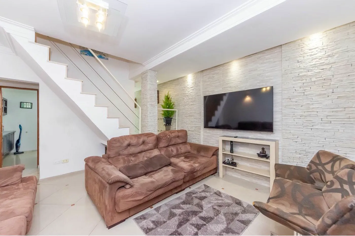 JS 15 Casa 601371038-50 - REMAX Boutique Exclusividades