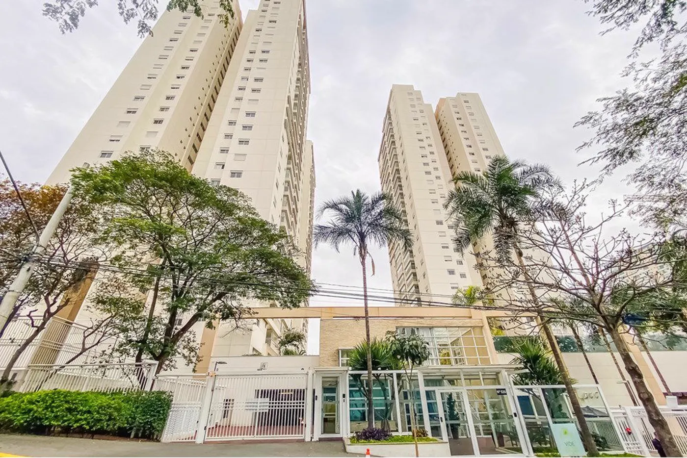 CBEB 520 Apto 601371008-72 - REMAX Boutique Exclusividades