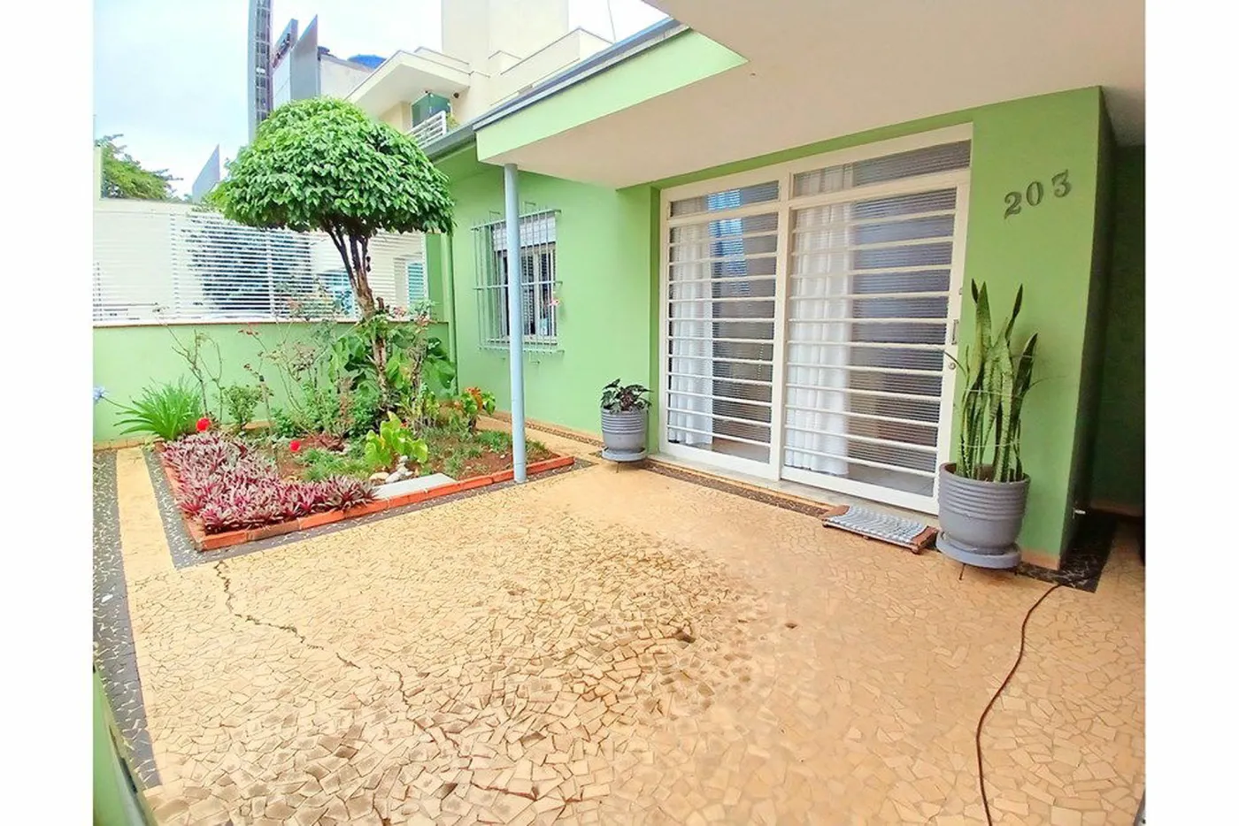 BH 203 Casa 601371038-53 - REMAX Boutique Exclusividades
