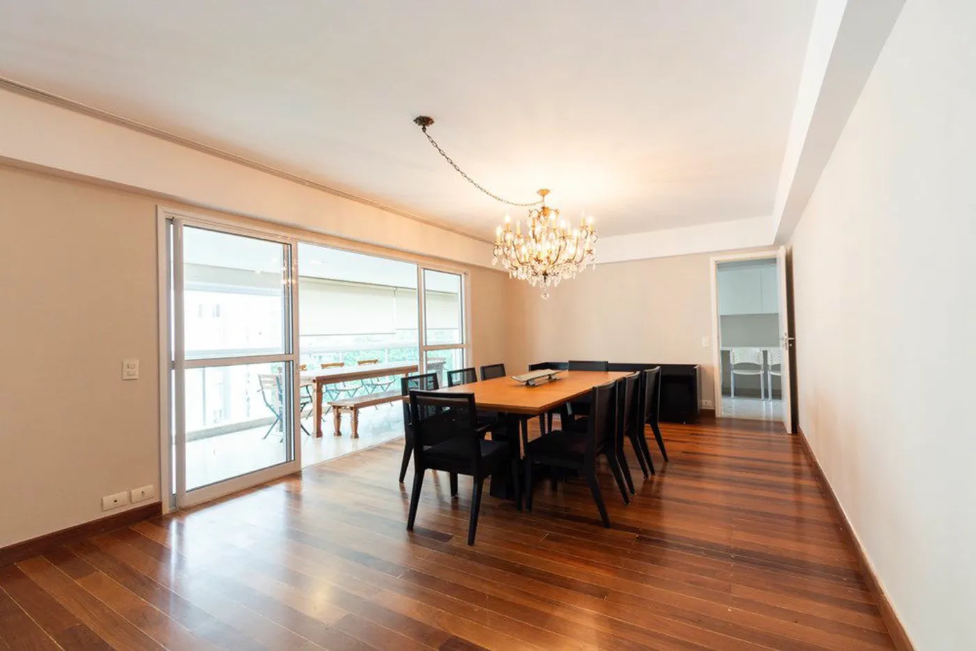 MDJ 177 Apto 601361067-6 - REMAX Trio Exclusividades