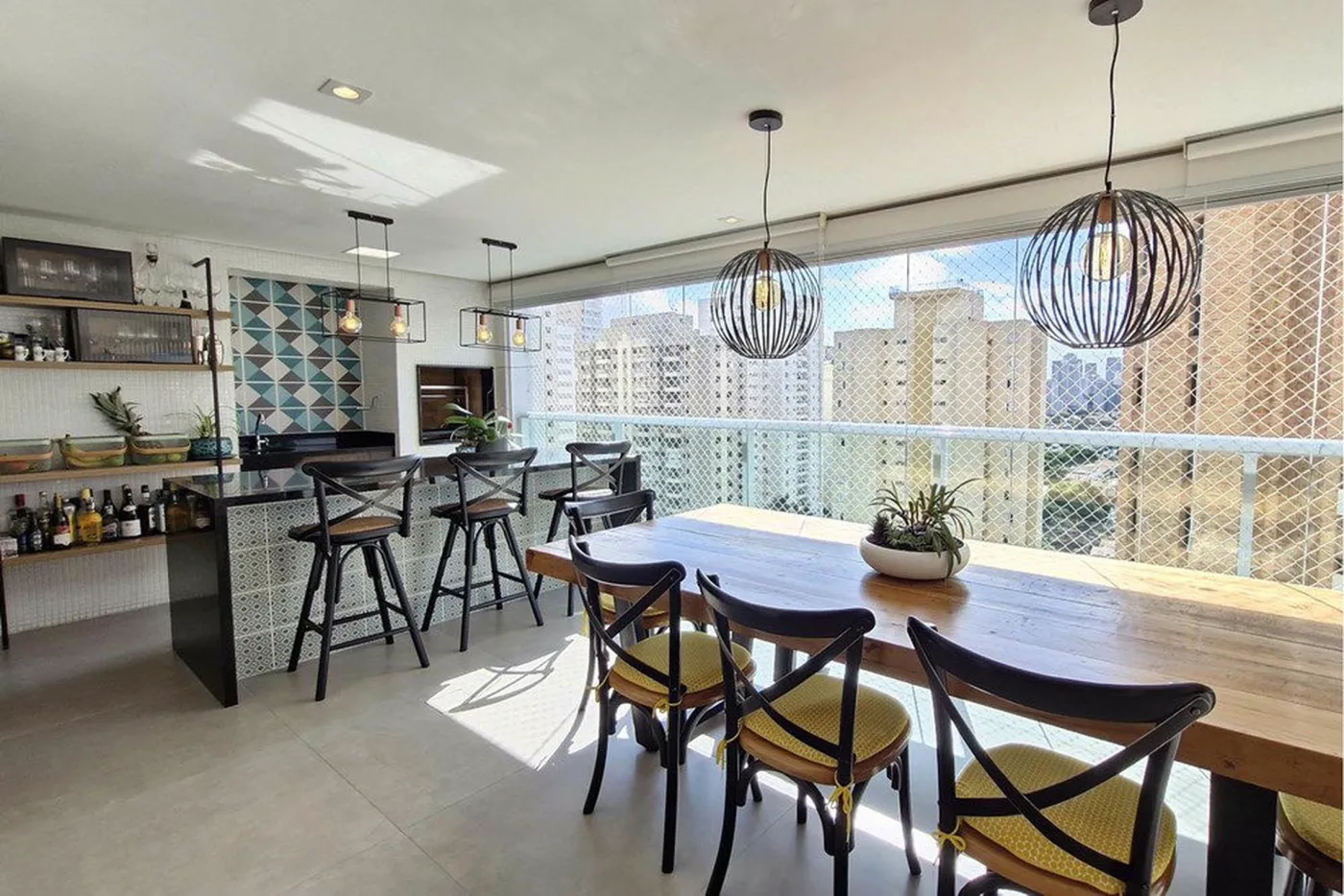 BNY 854 Apto 601361043-46 - REMAX Trio Exclusividades