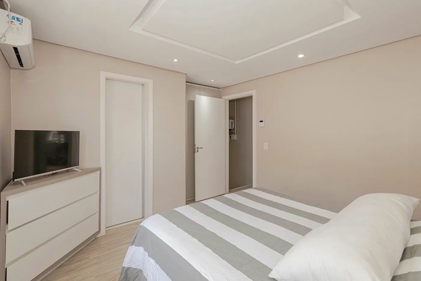 IDC 1117 610191066-6 - REMAX Casa Sul Exclusividades — foto 5